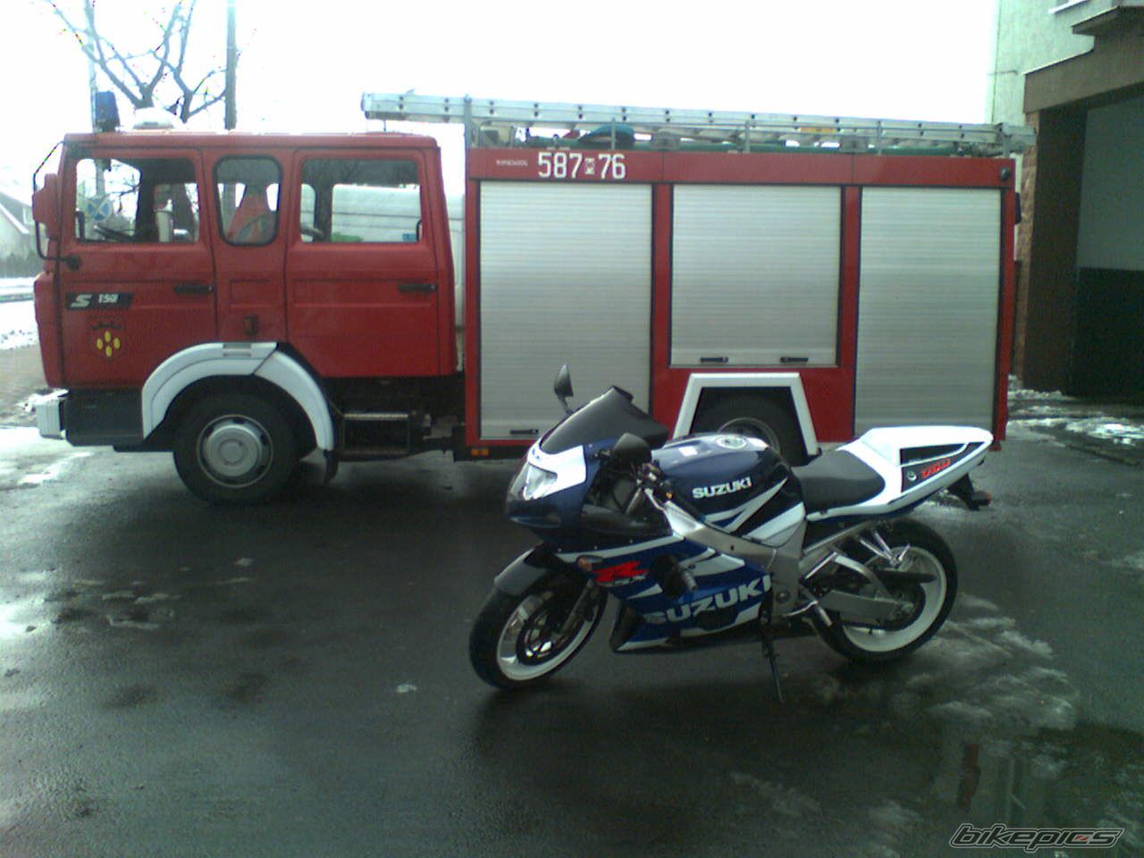 Photo 830844