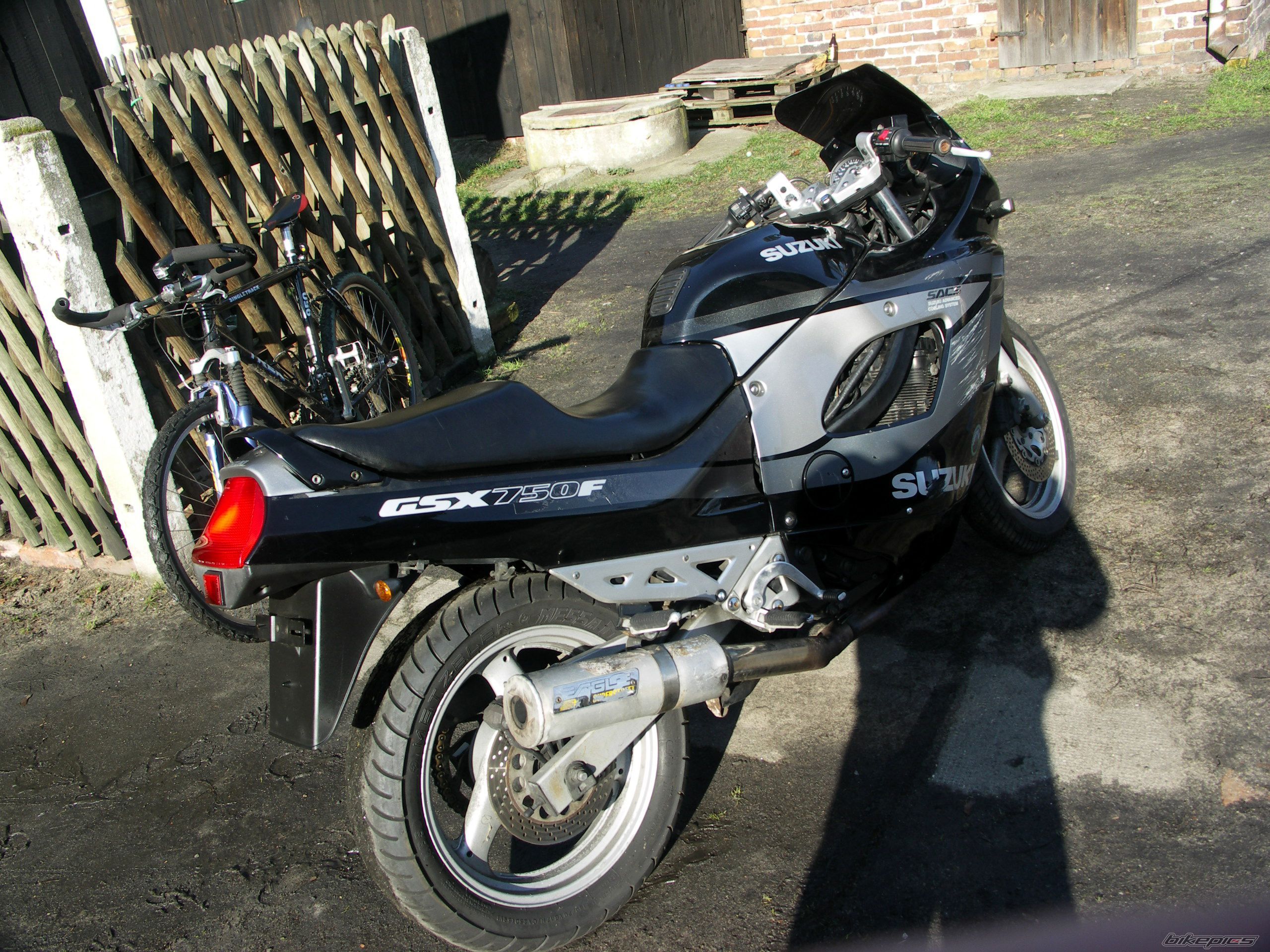 Photo 832469