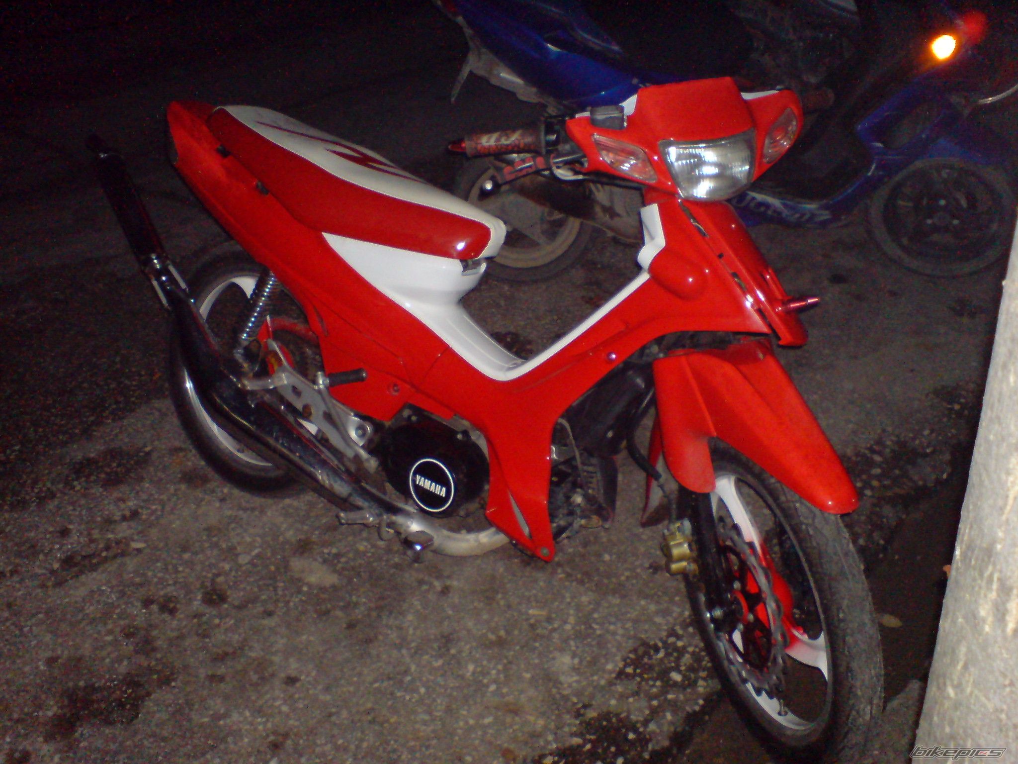 Photo 832875