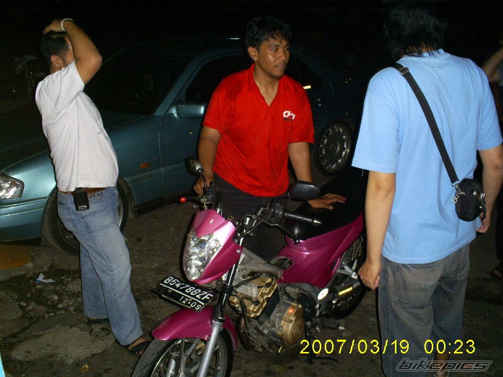 Photo 834129