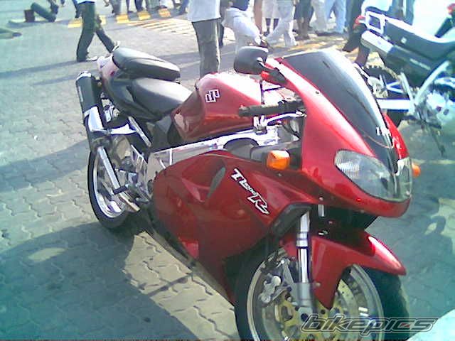 Photo 834171