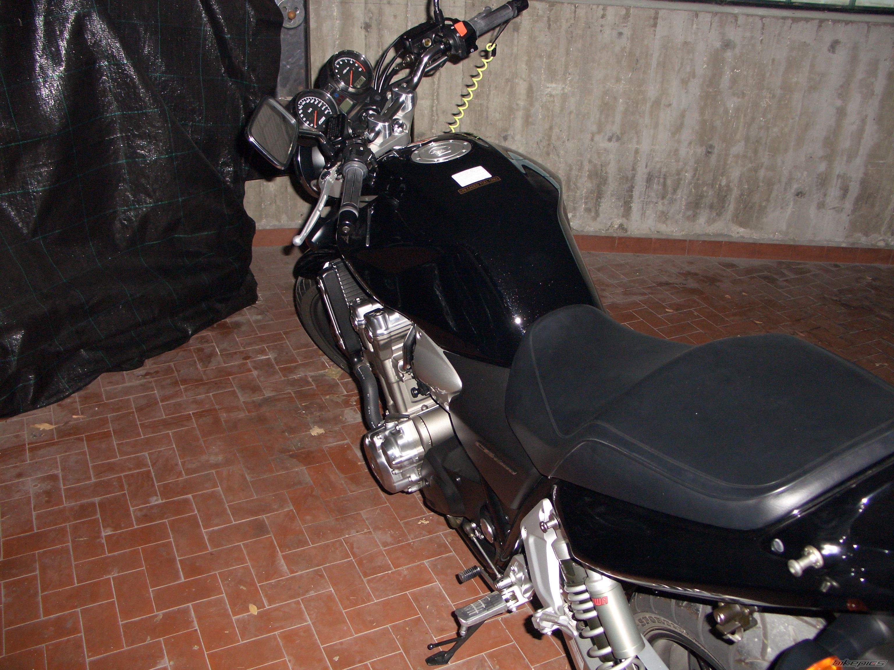 Photo 834401
