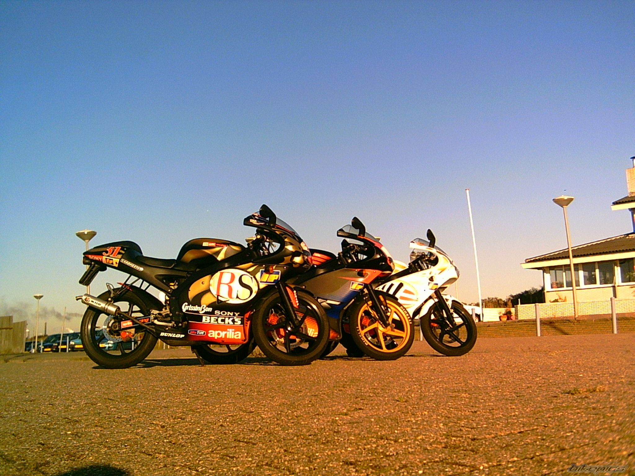 Photo 835669