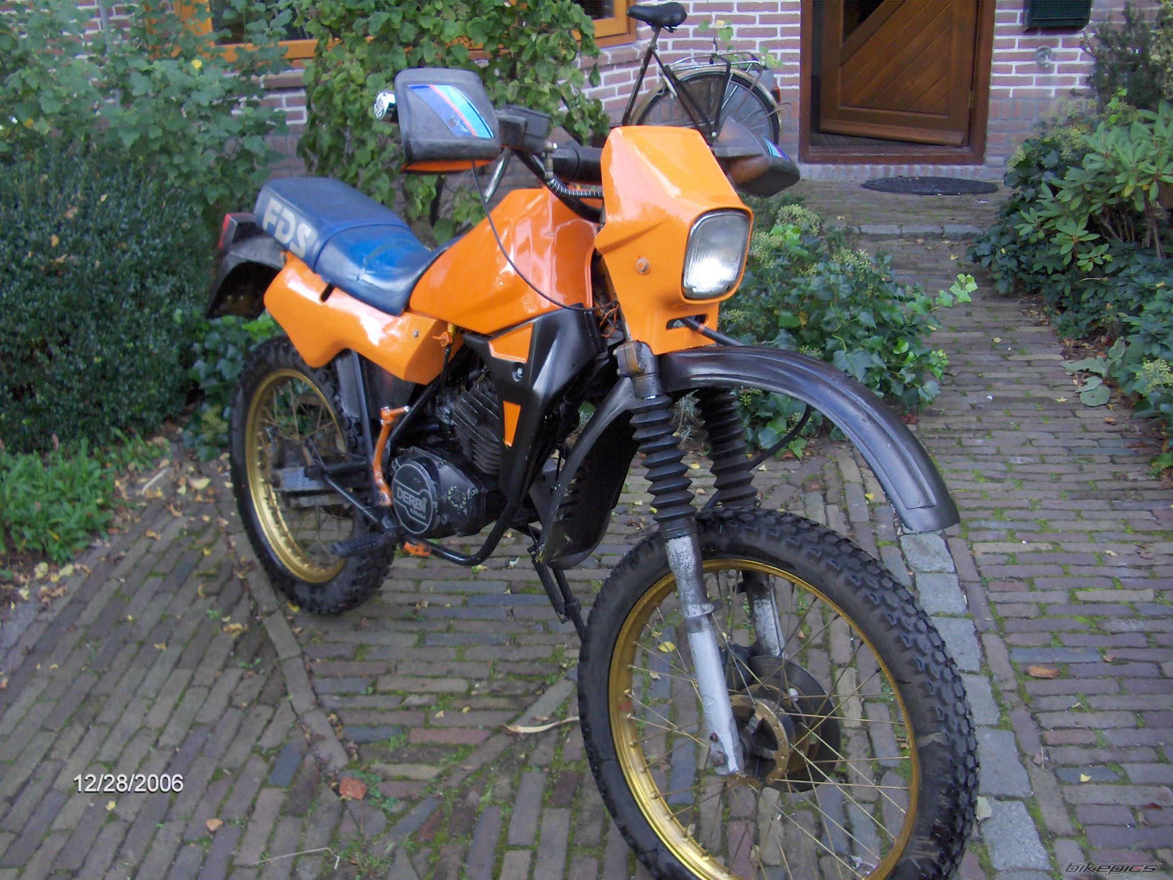 Photo 835698