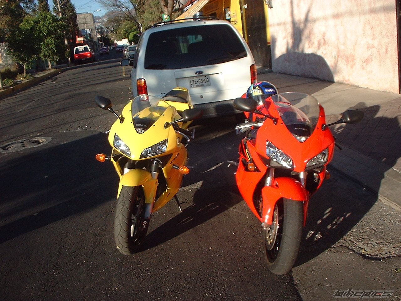 Photo 836496