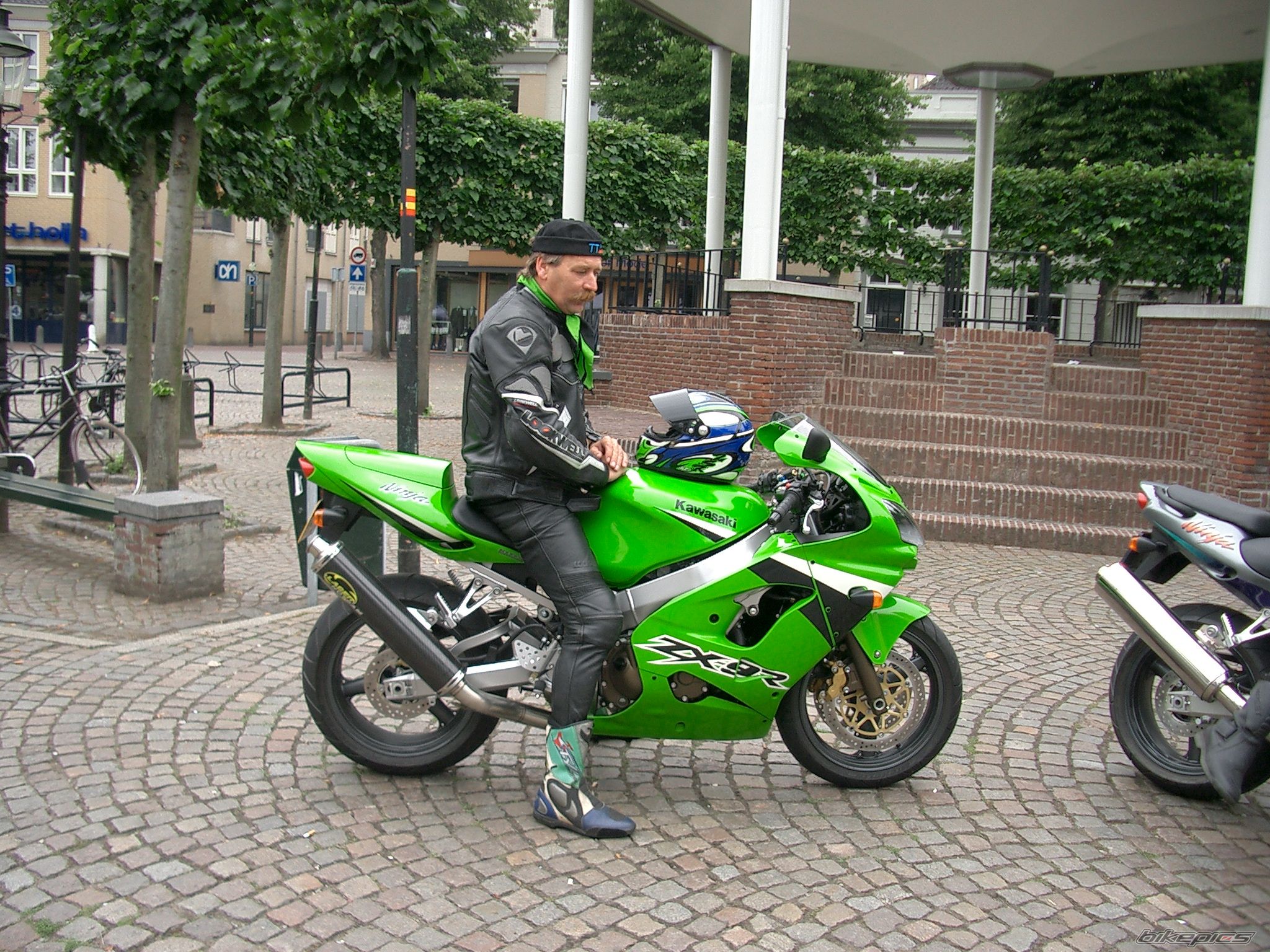 Bike Photo 837909
