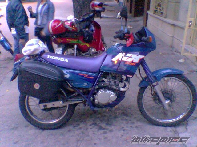 Photo 838543