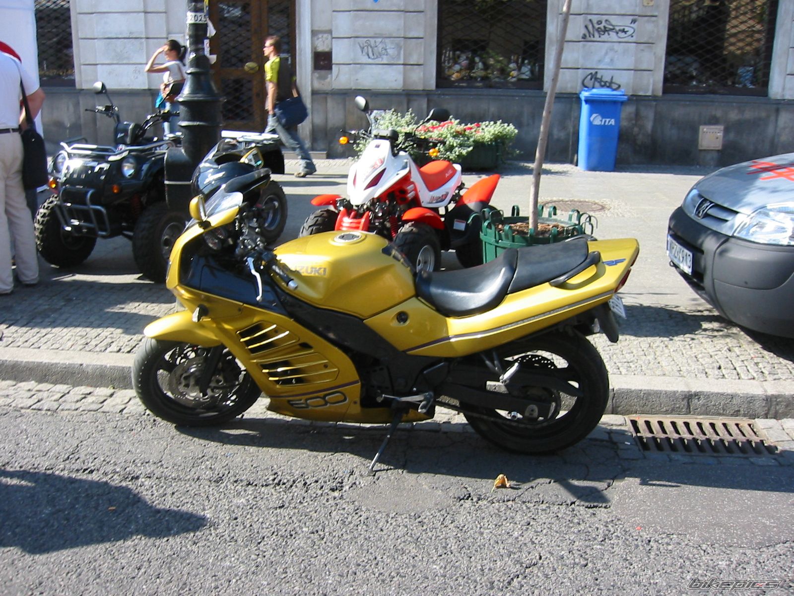 Photo 838725