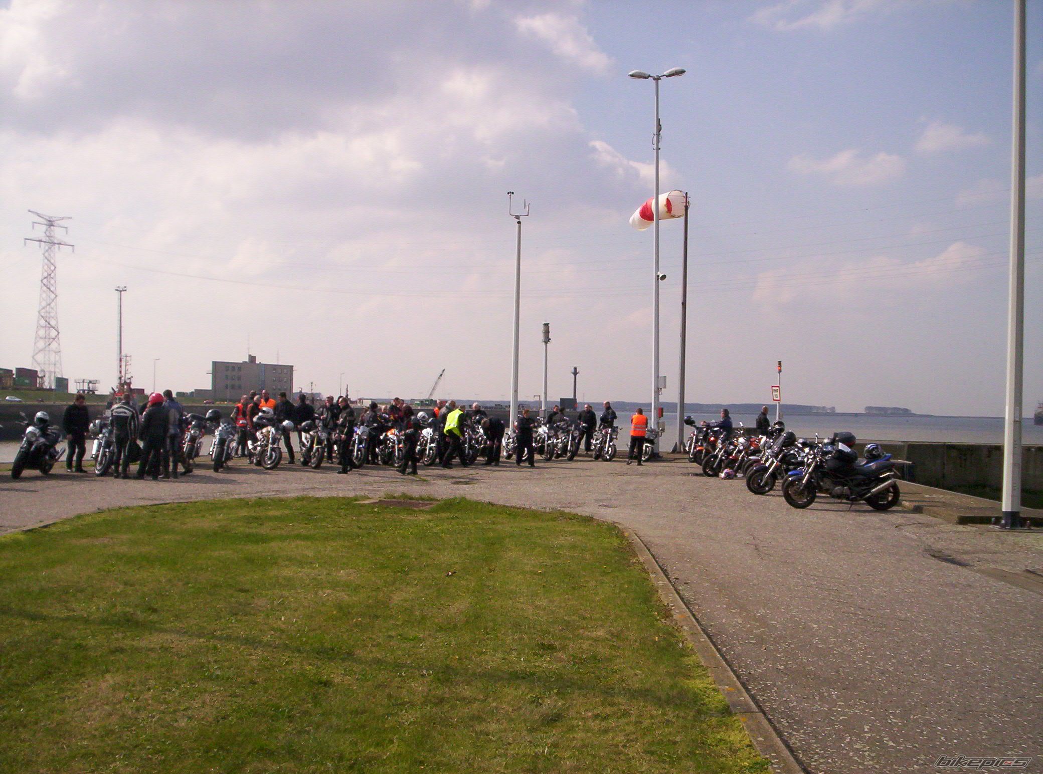 Photo 841880