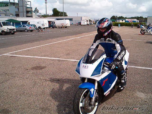 Photo 842002