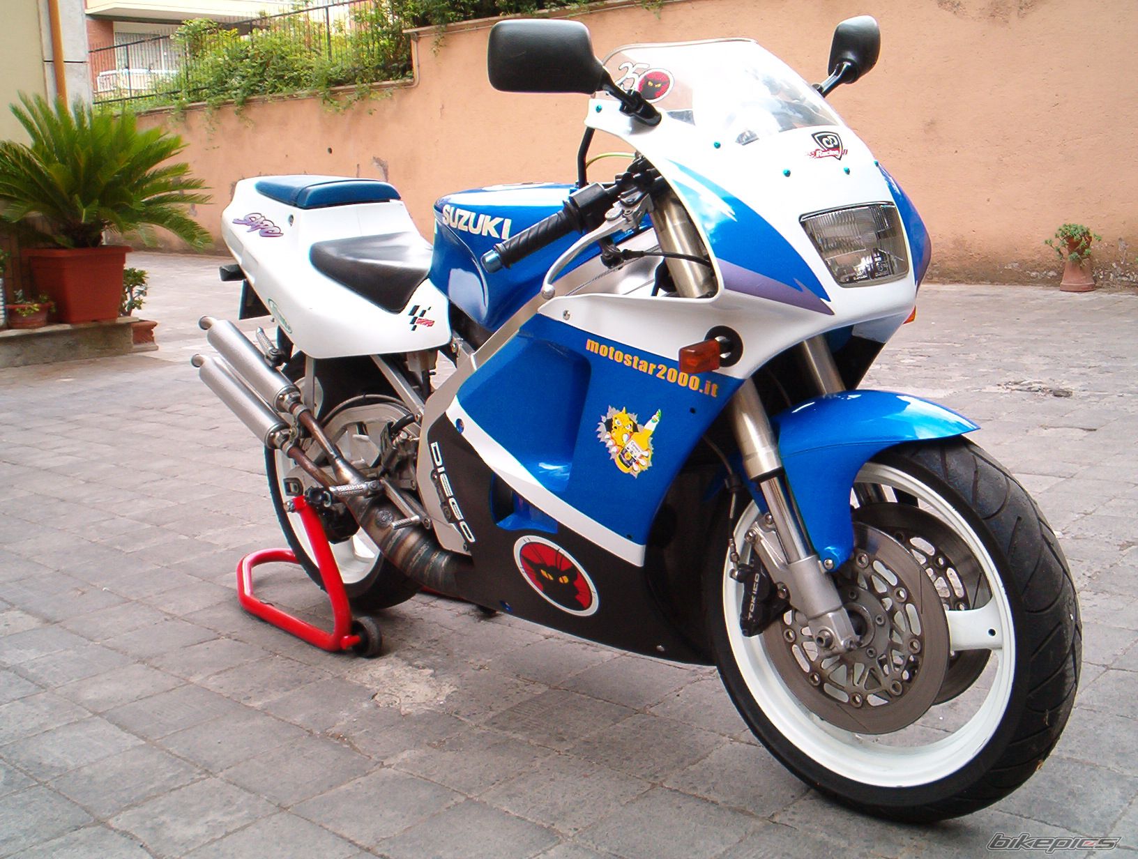 Photo 842006