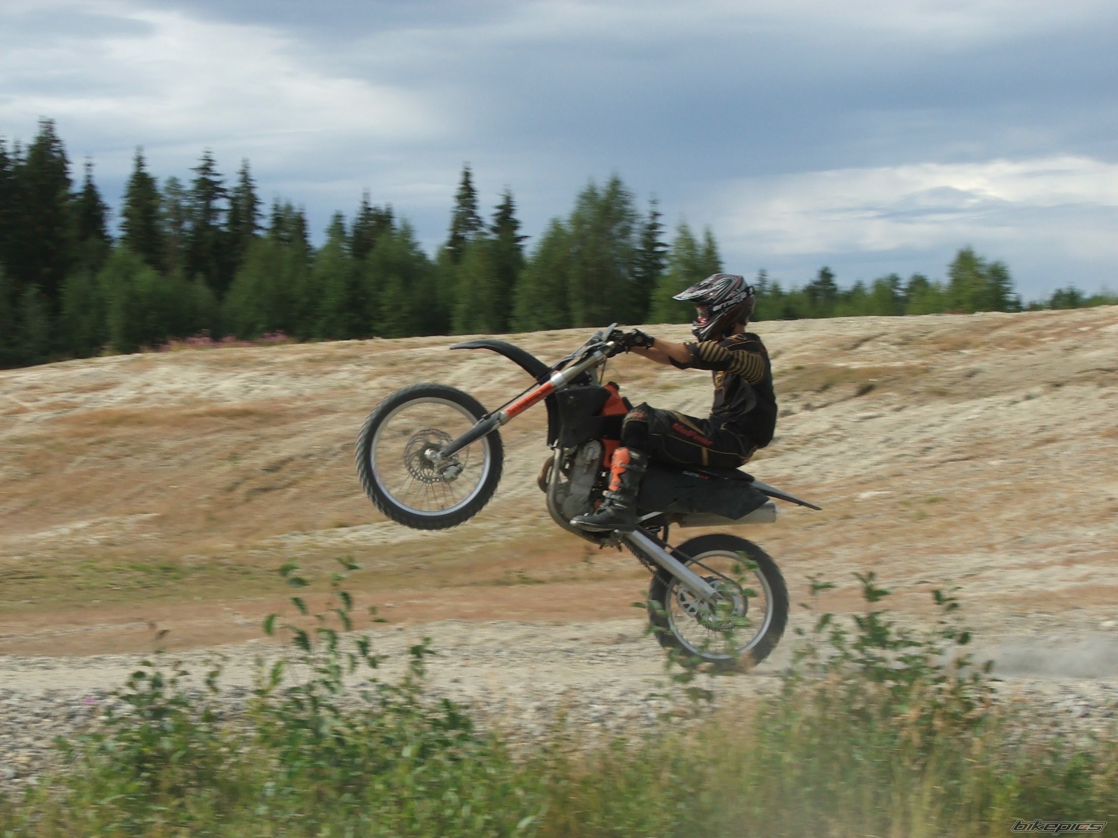 Photo 842058