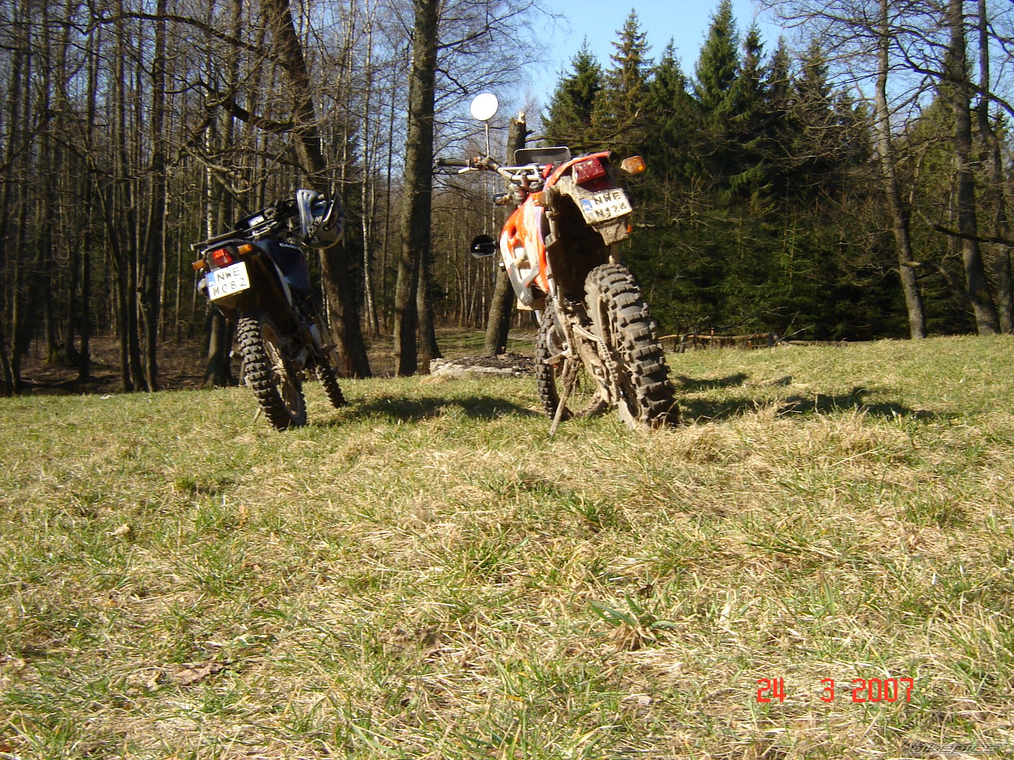 Photo 842094