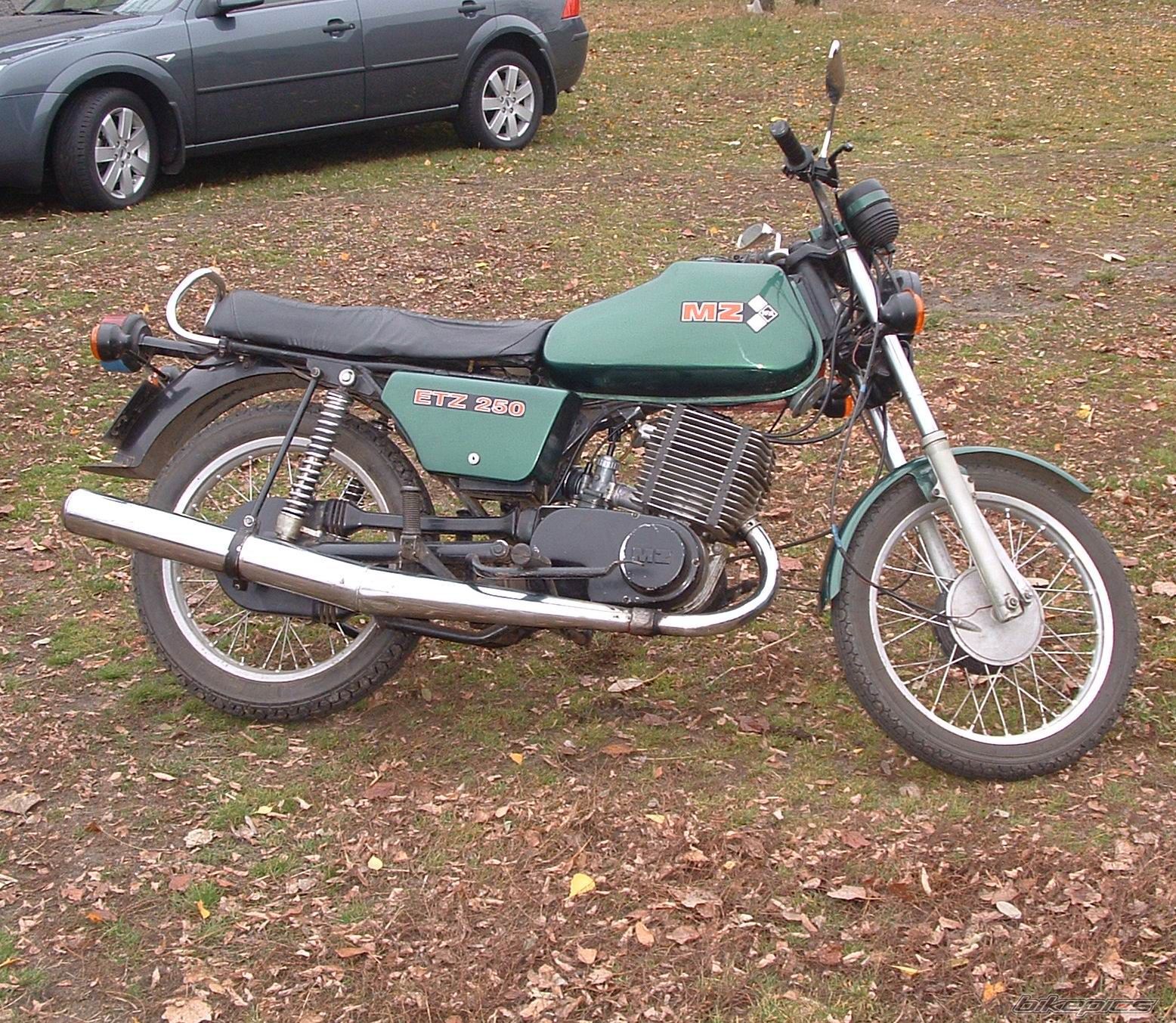 Bike Photo 842102
