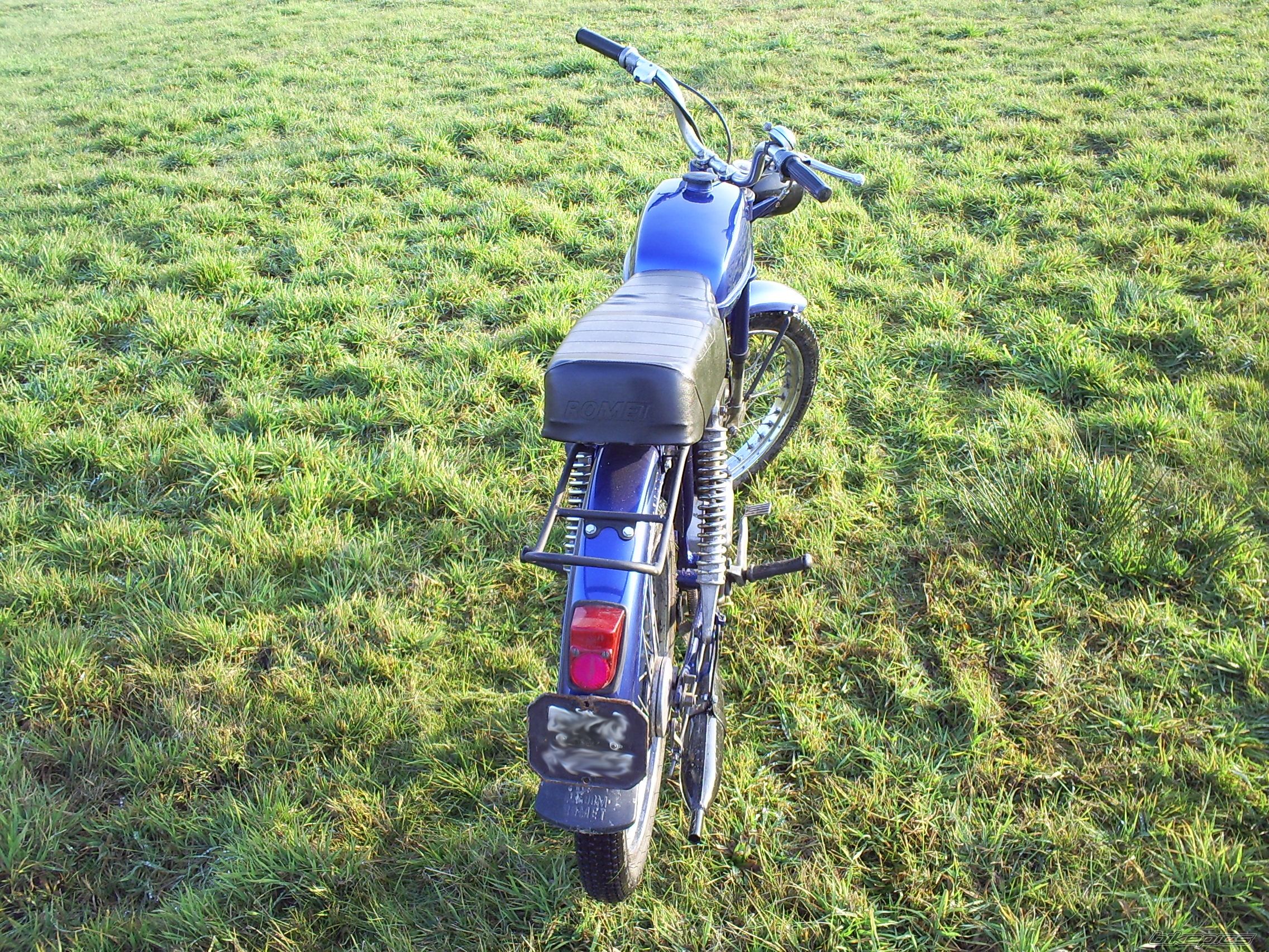 Photo 842486