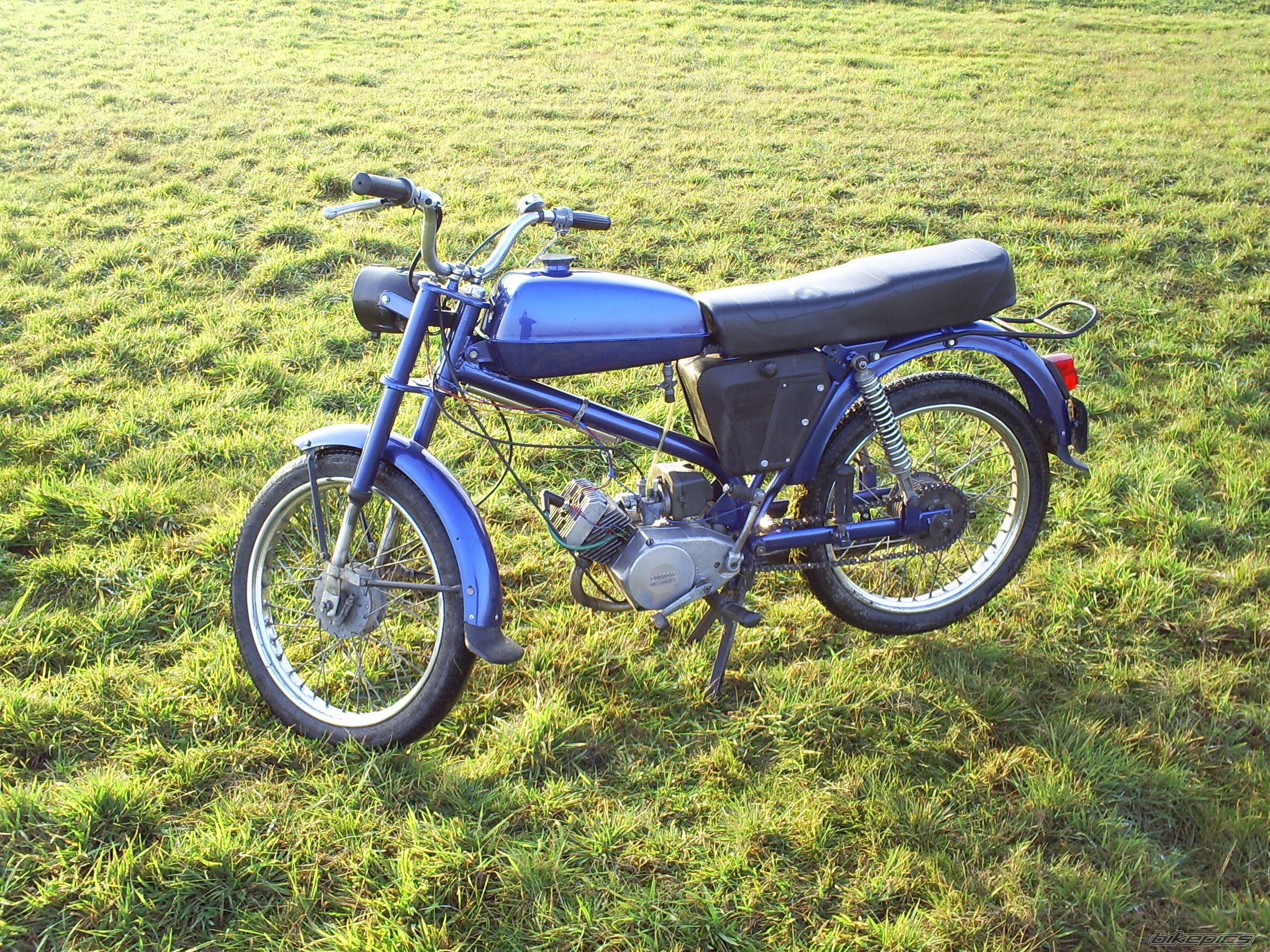 Photo 842490