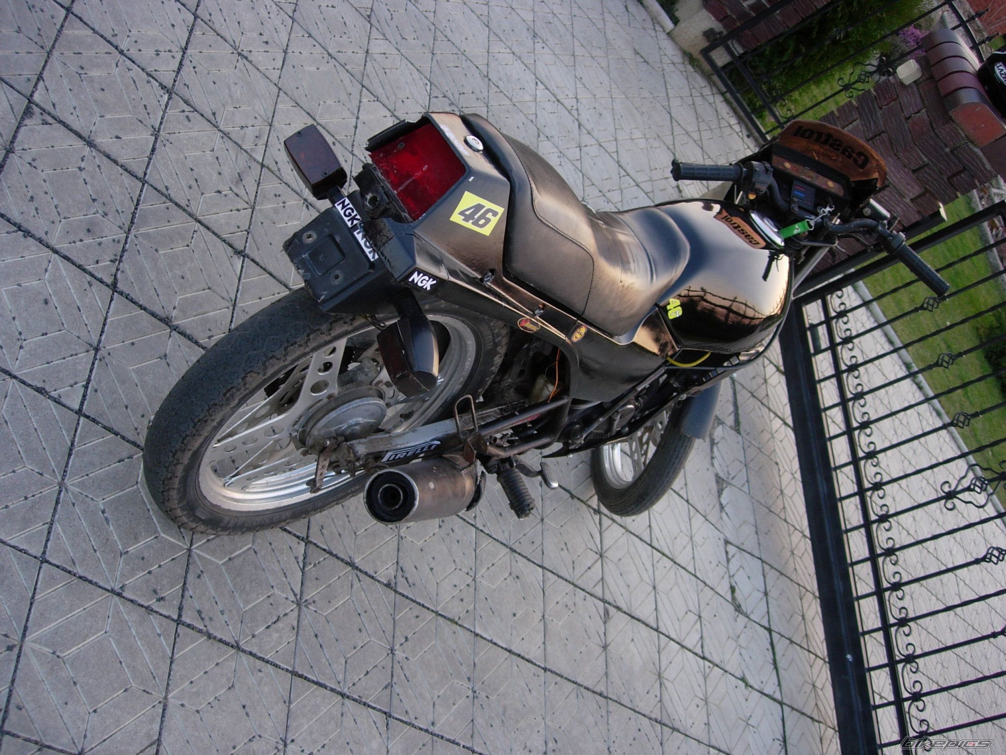 Photo 842697