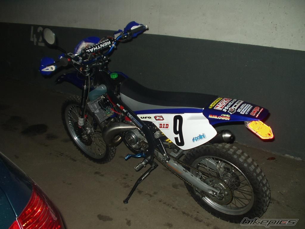Photo 842875