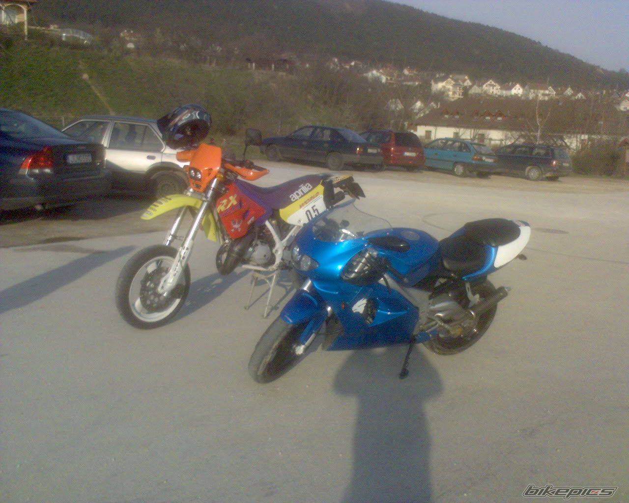 Photo 843684