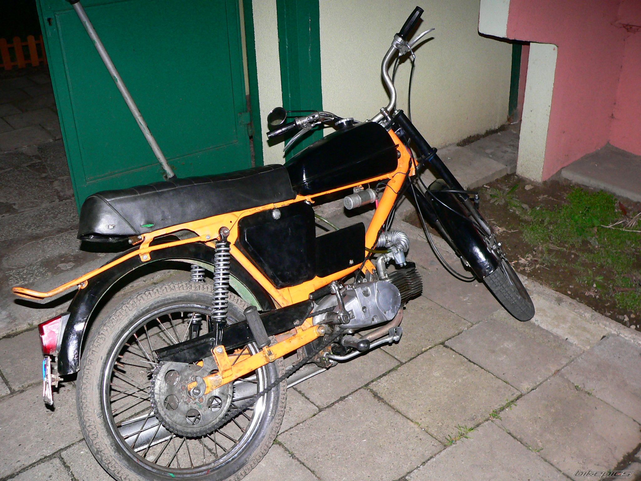 Photo 843950