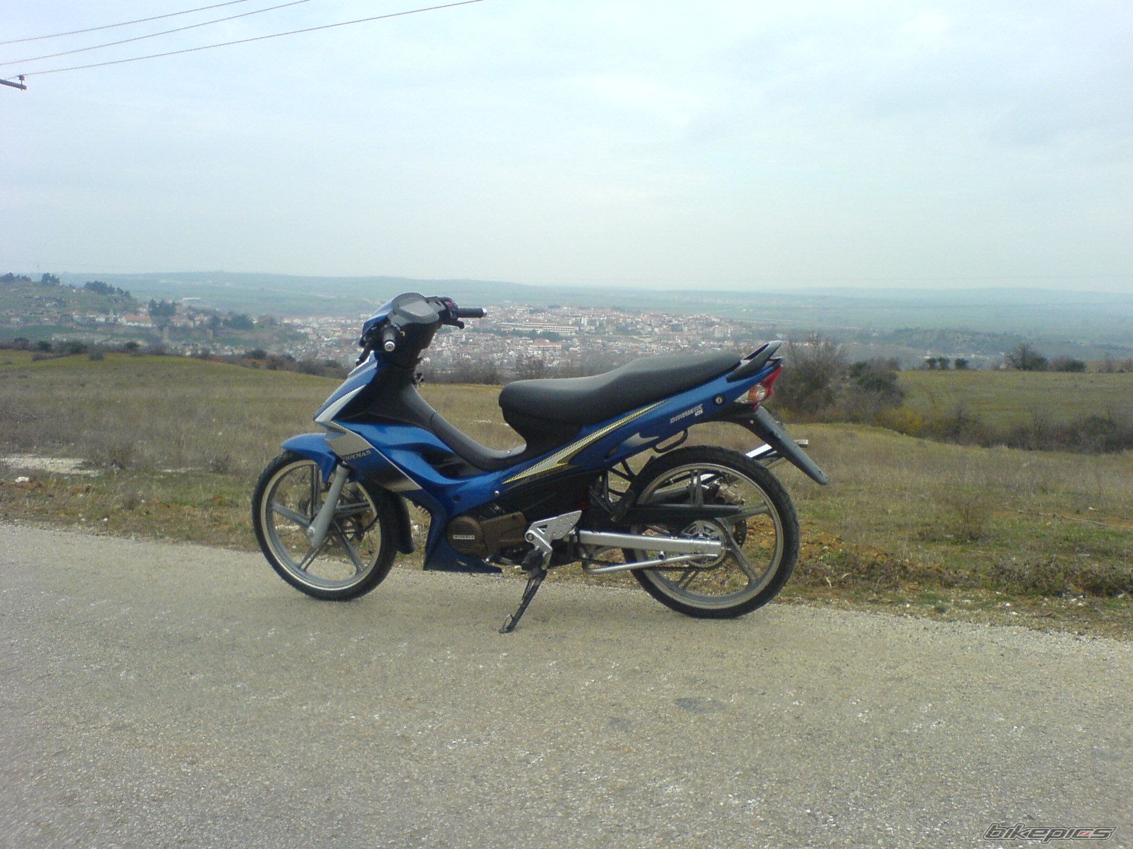 Photo 844113