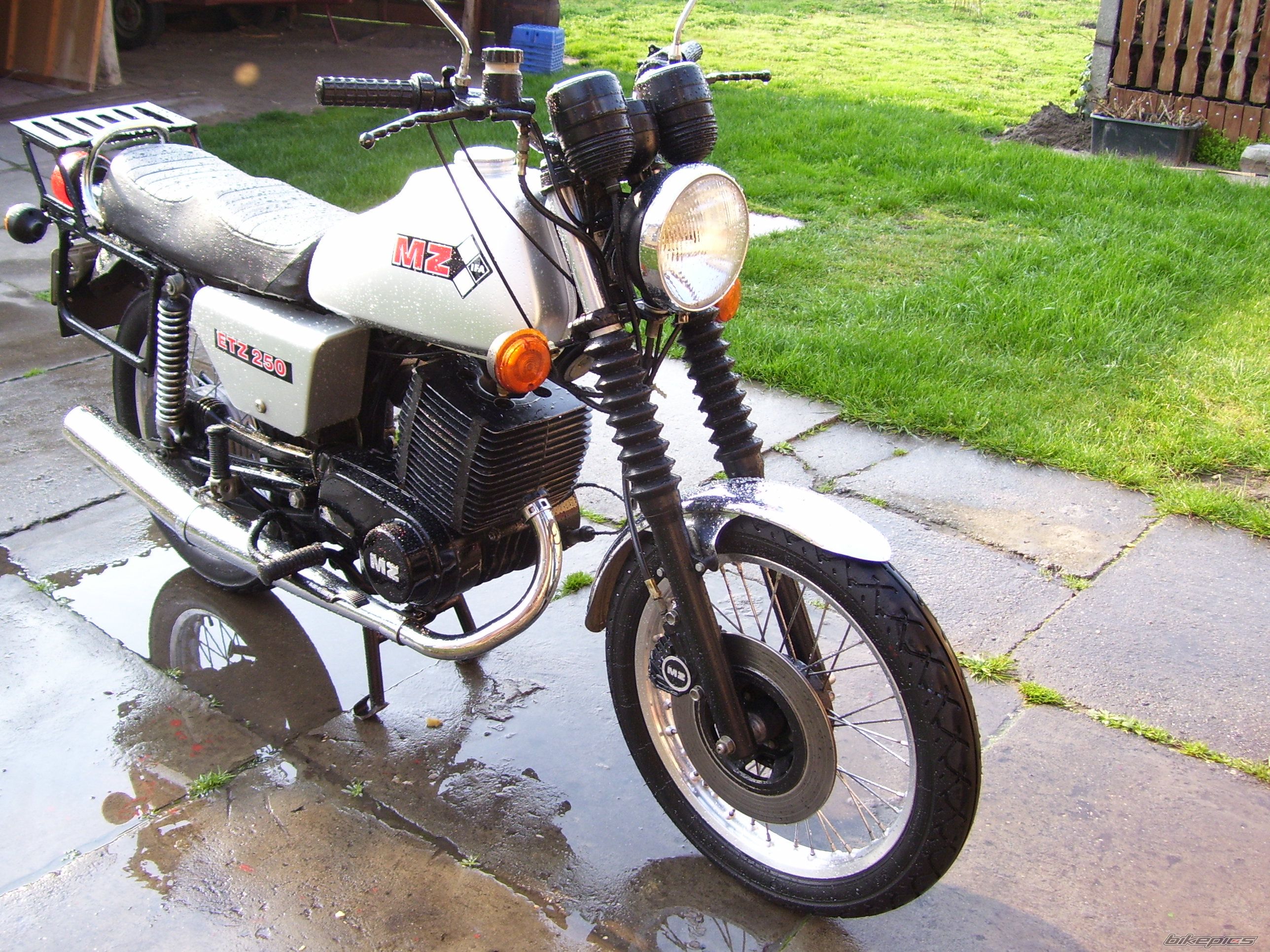 Bike Photo 844172
