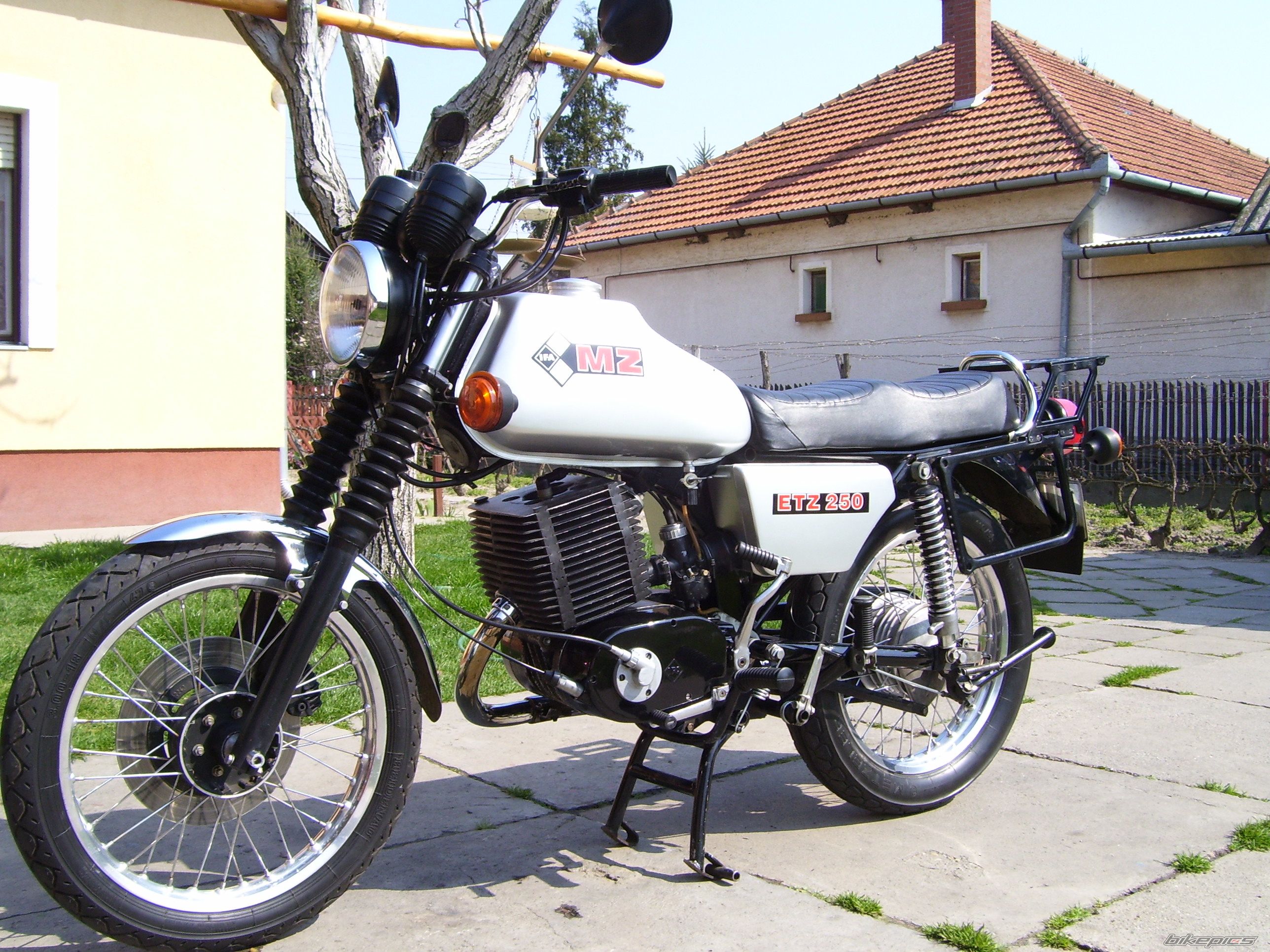 Bike Photo 844566
