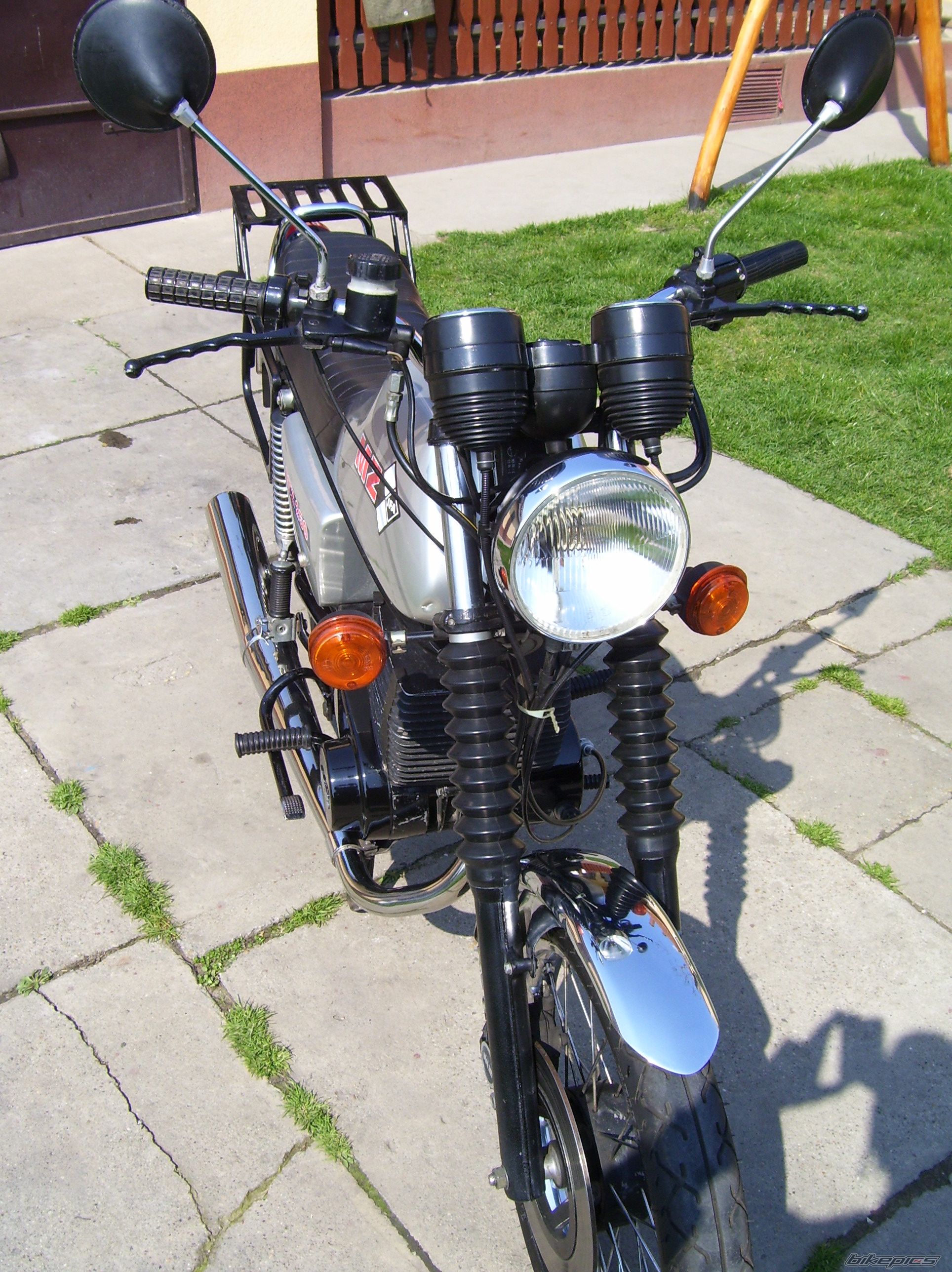 Bike Photo 844753