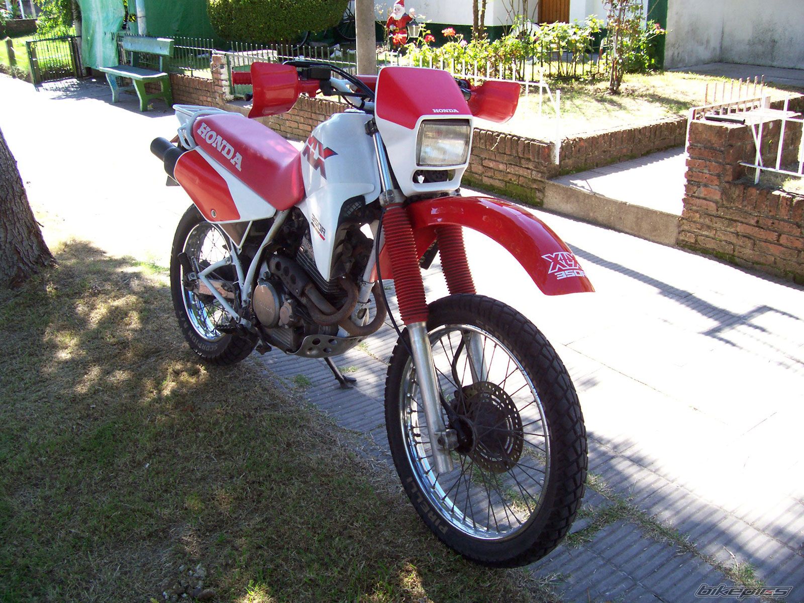 Photo 844823