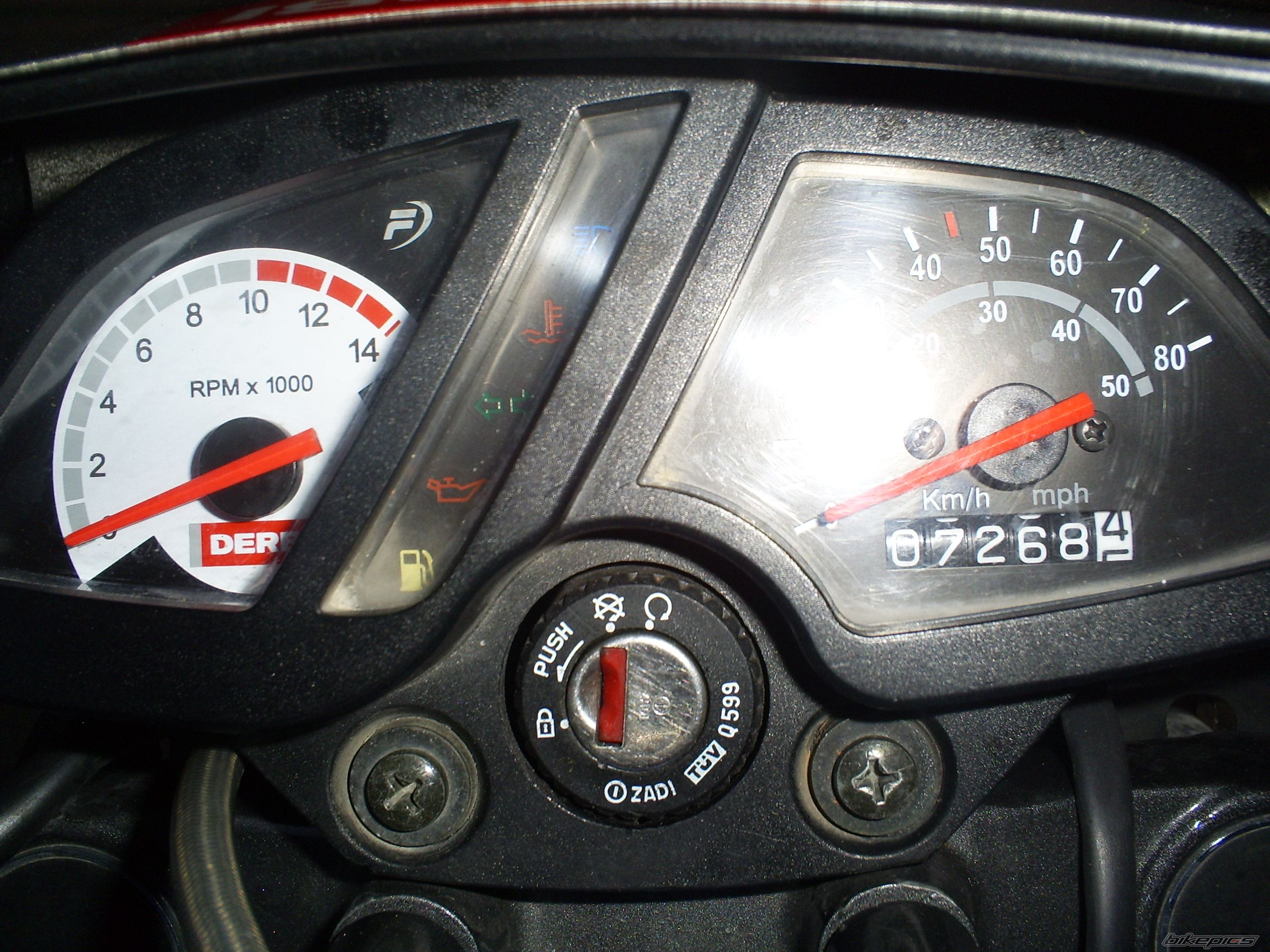 Photo 845016