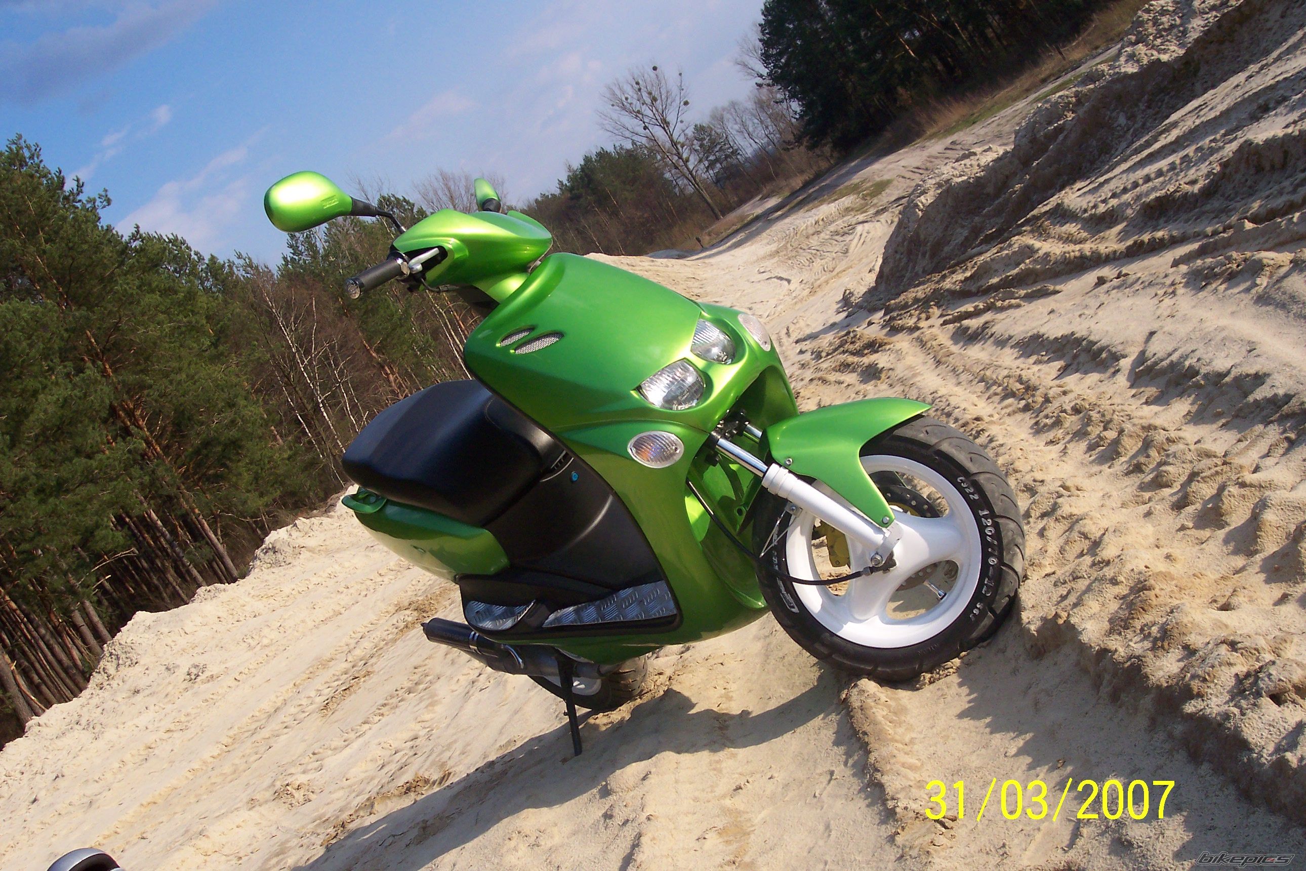 Photo 847843