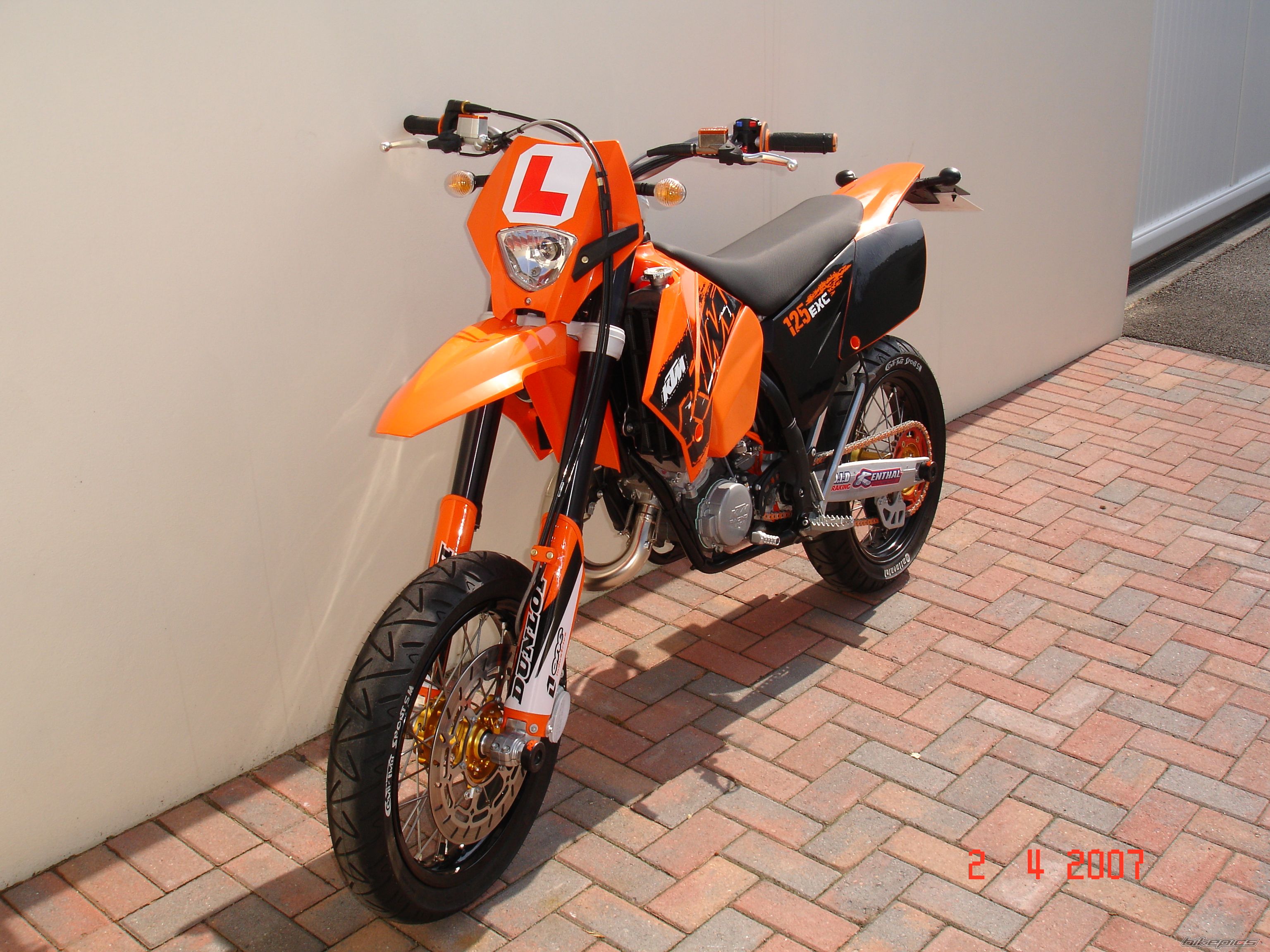Bike Photo 850808