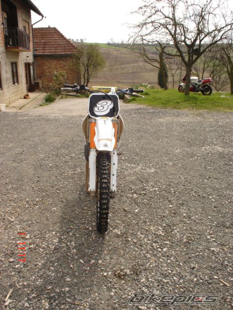Photo 851841