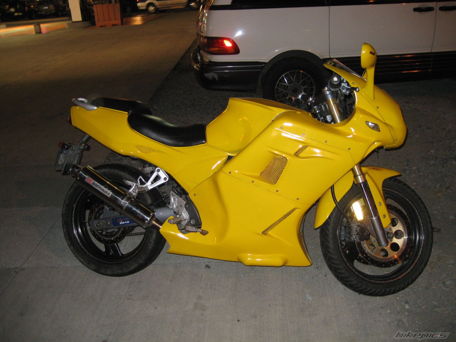 Photo 852371
