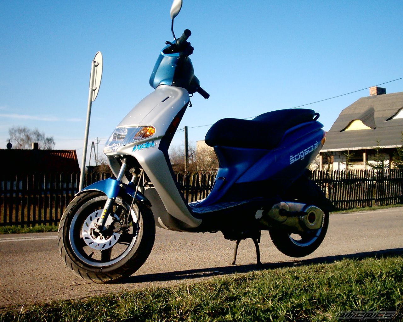 Photo 852878