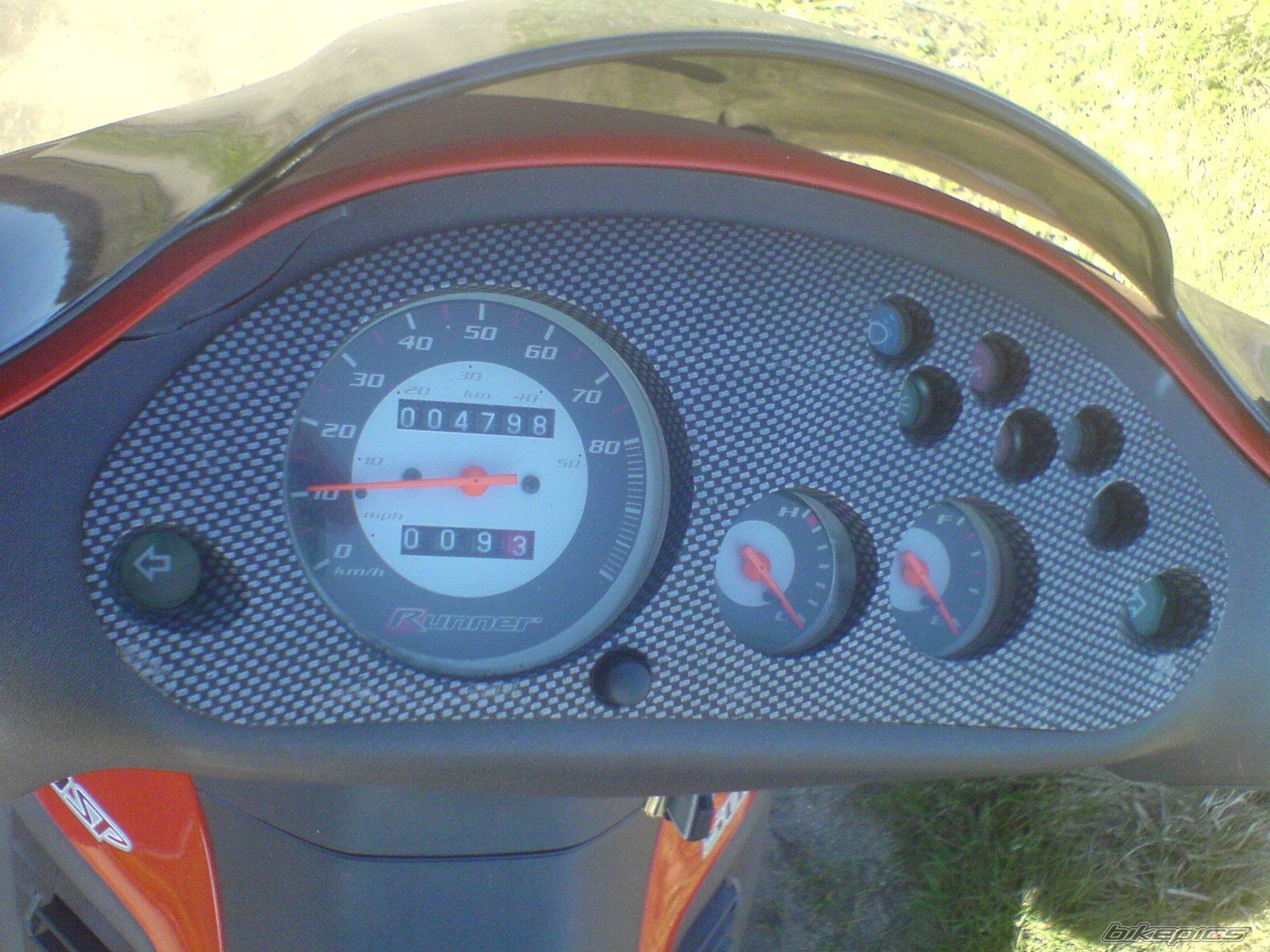 Photo 853233
