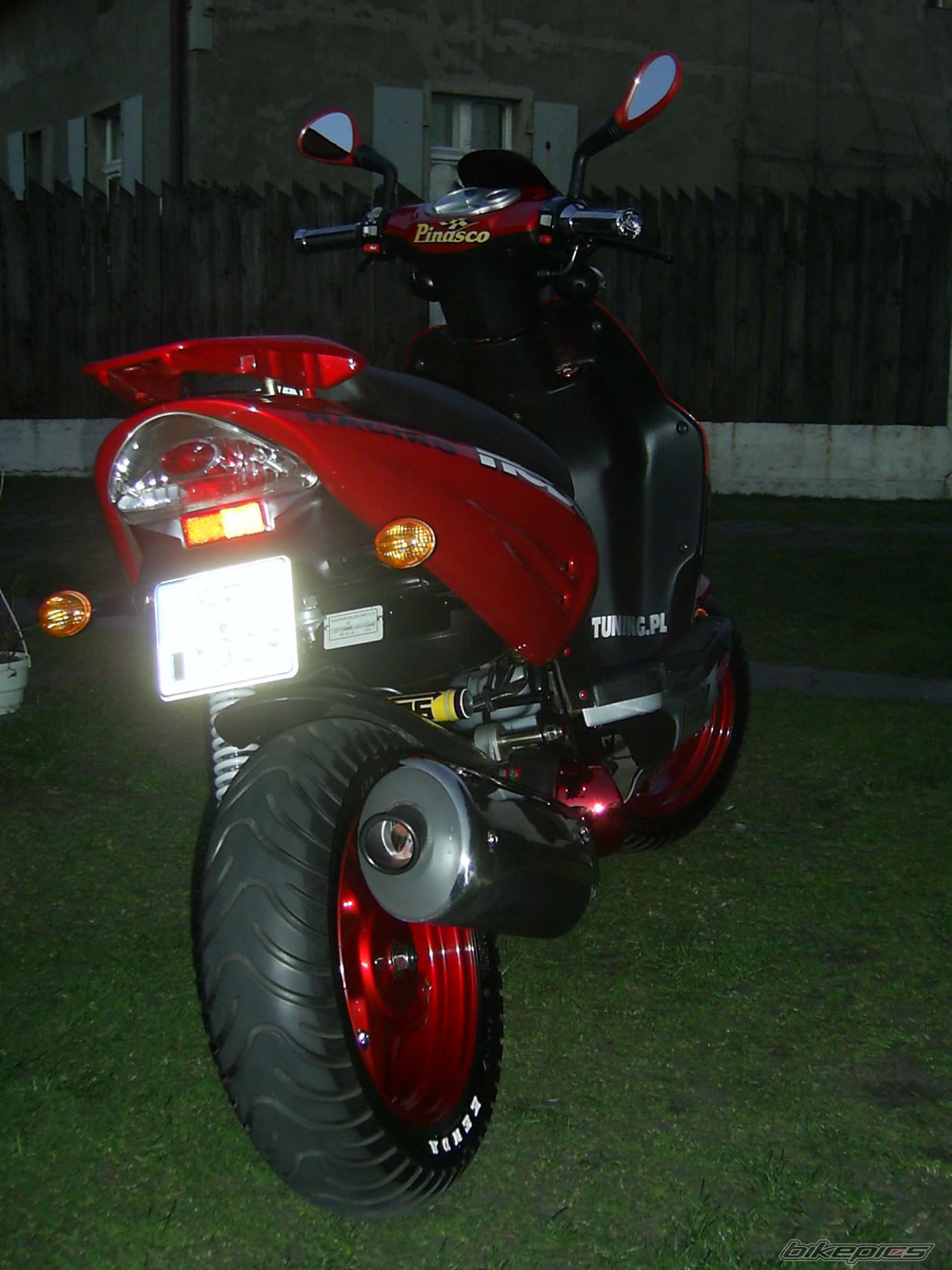 Photo 853562