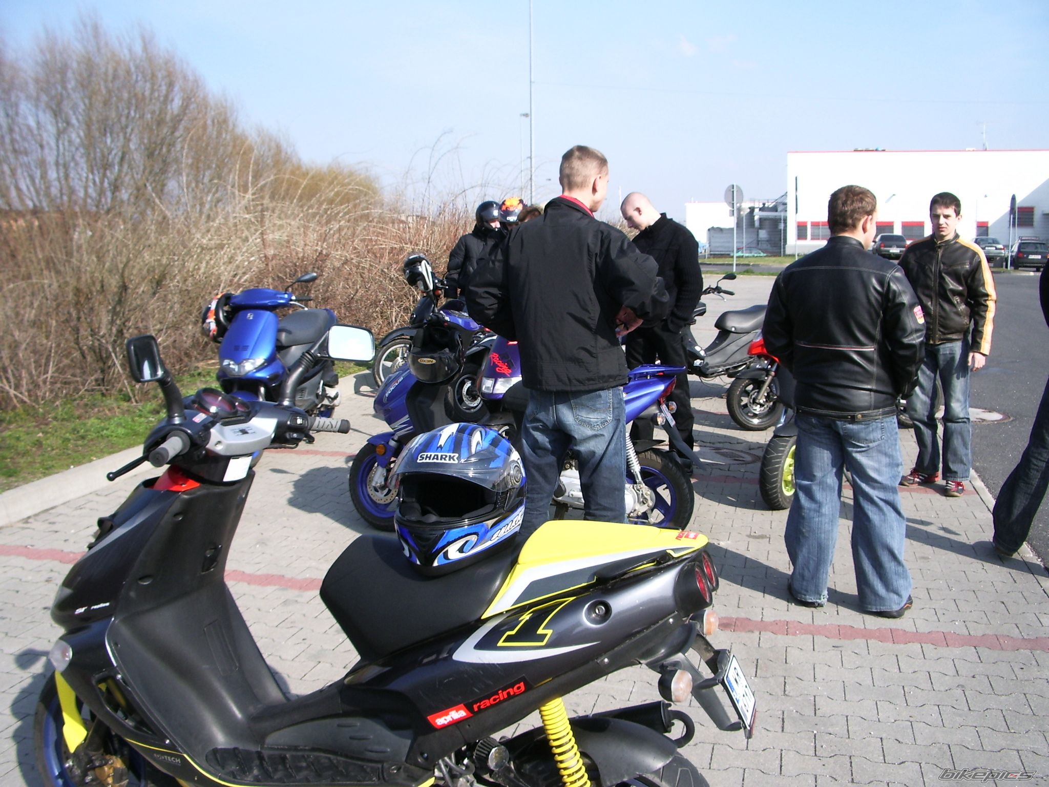 Bike Photo 853659