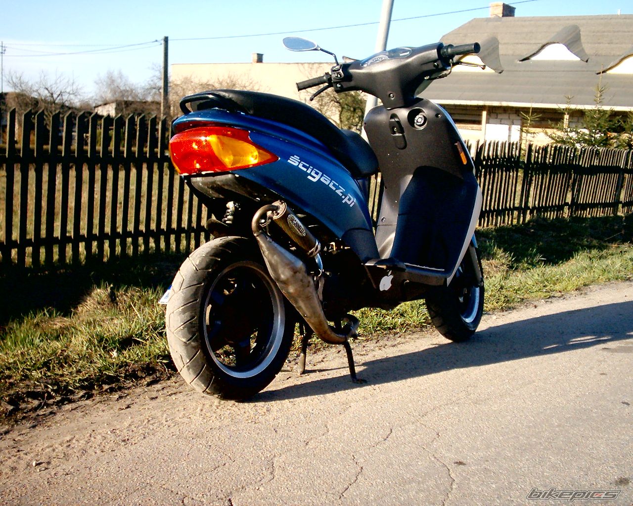 Photo 853715