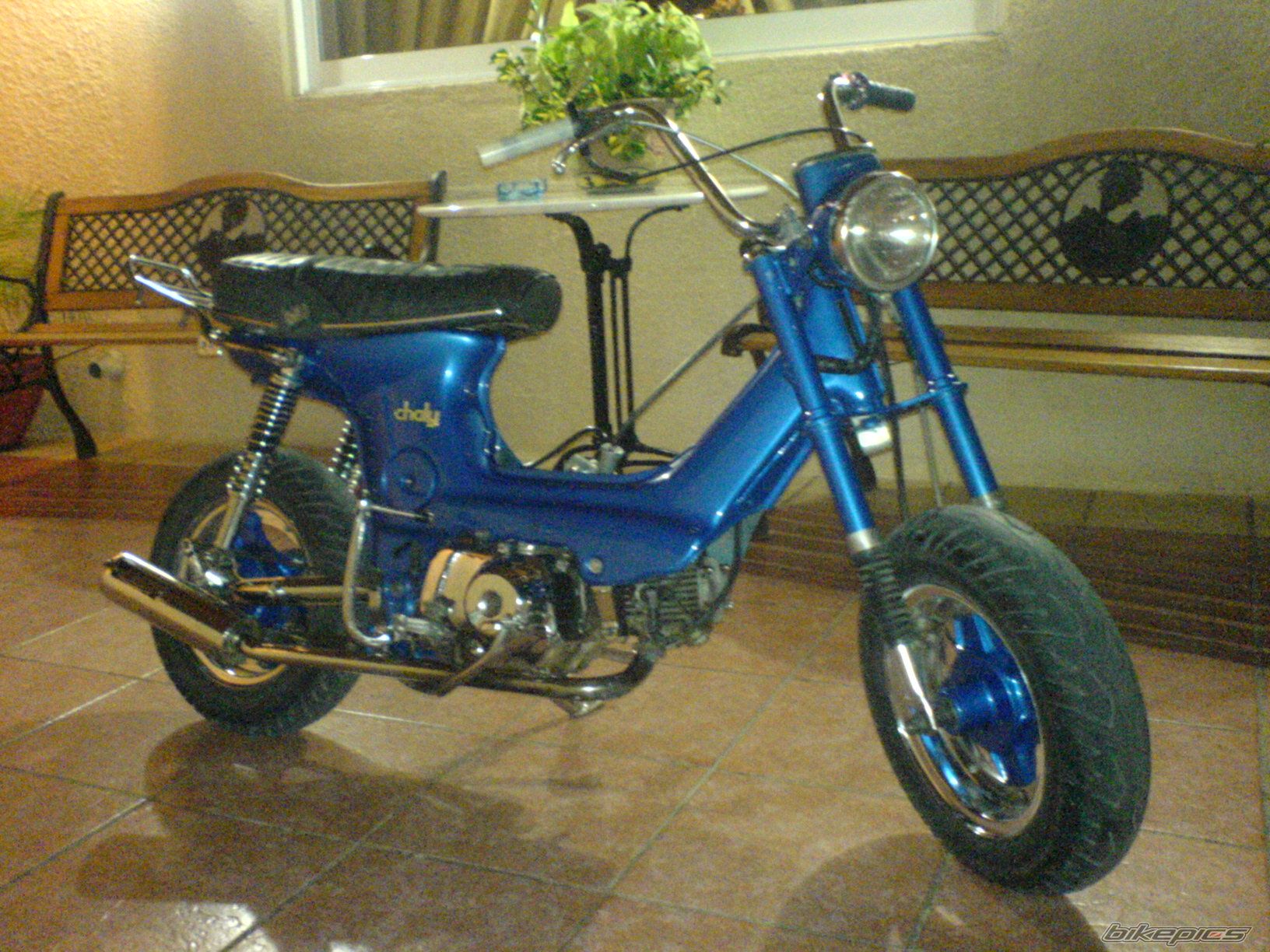 Photo 853989