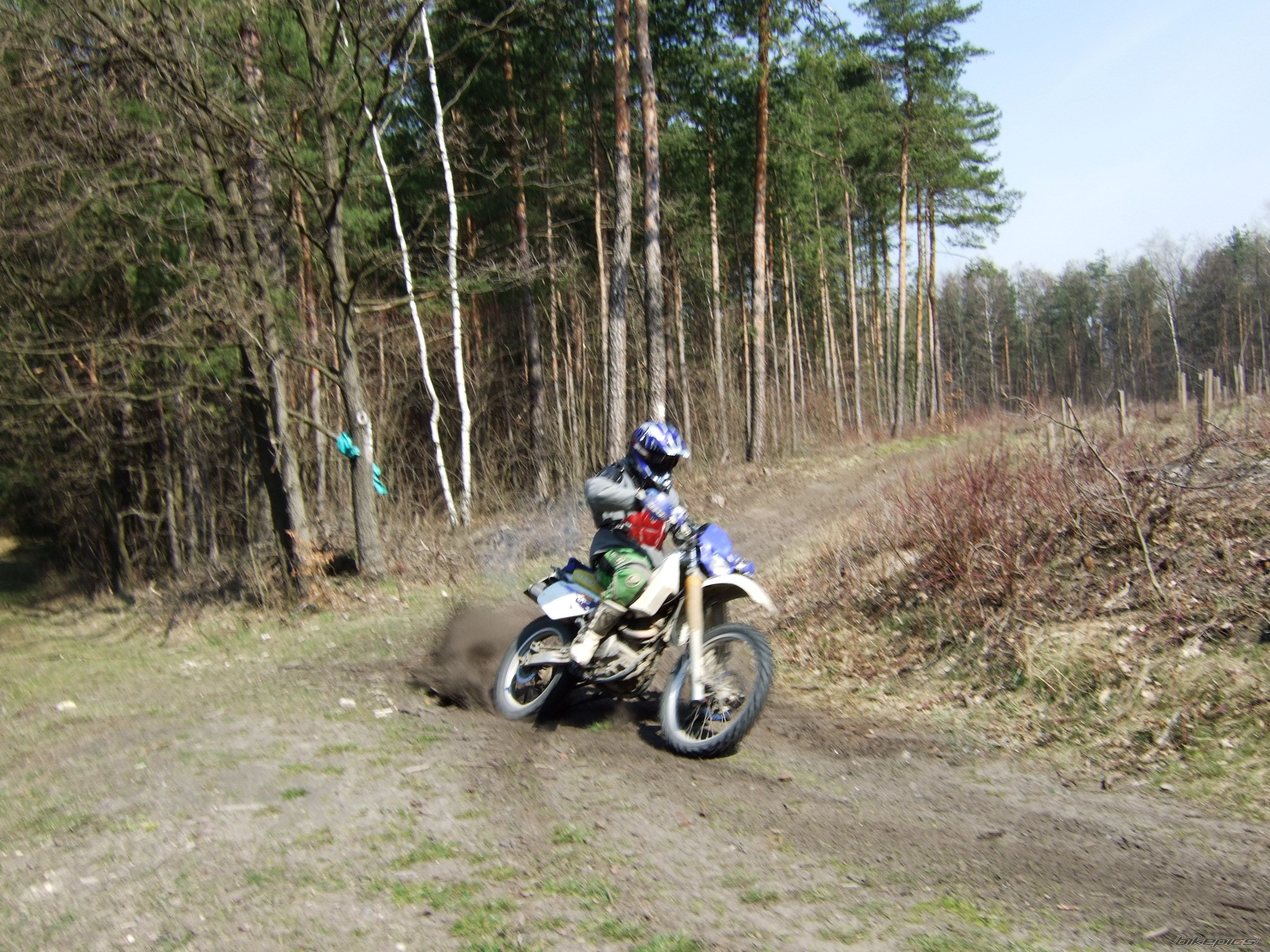 Photo 854799