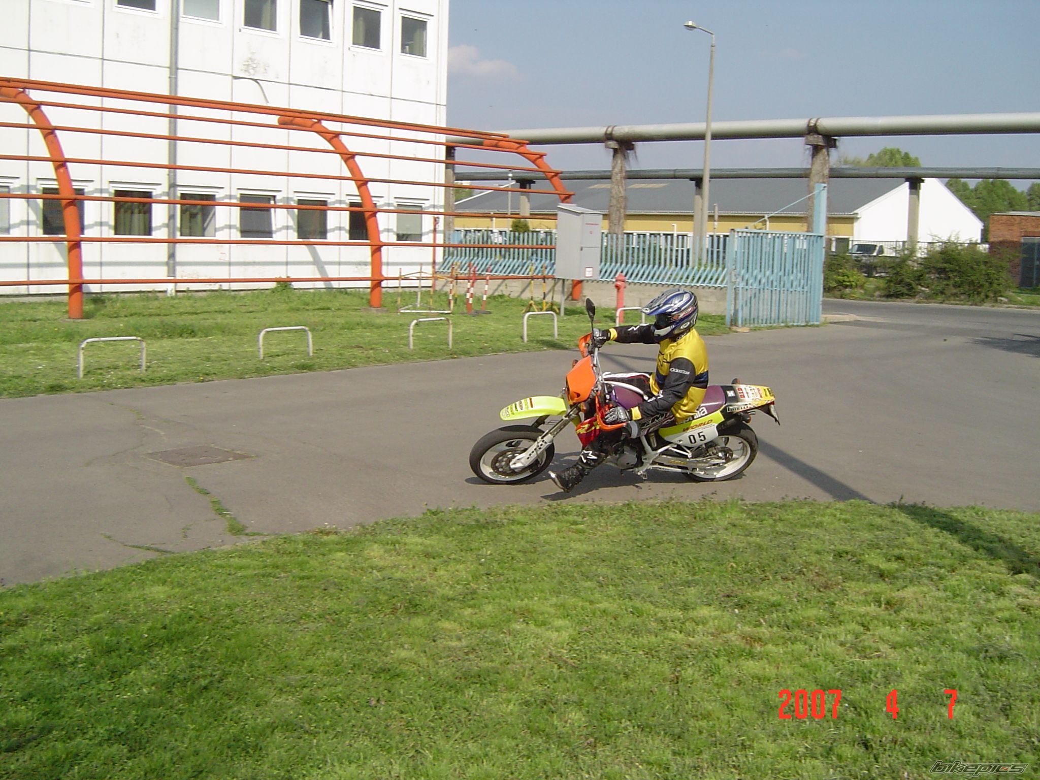 Photo 856410