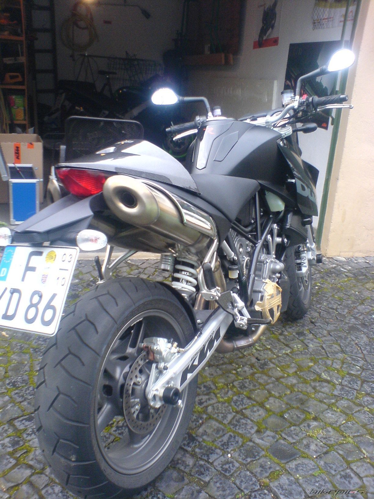Photo 858002