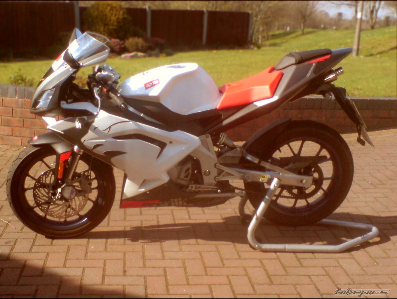 Bike Photo 858011