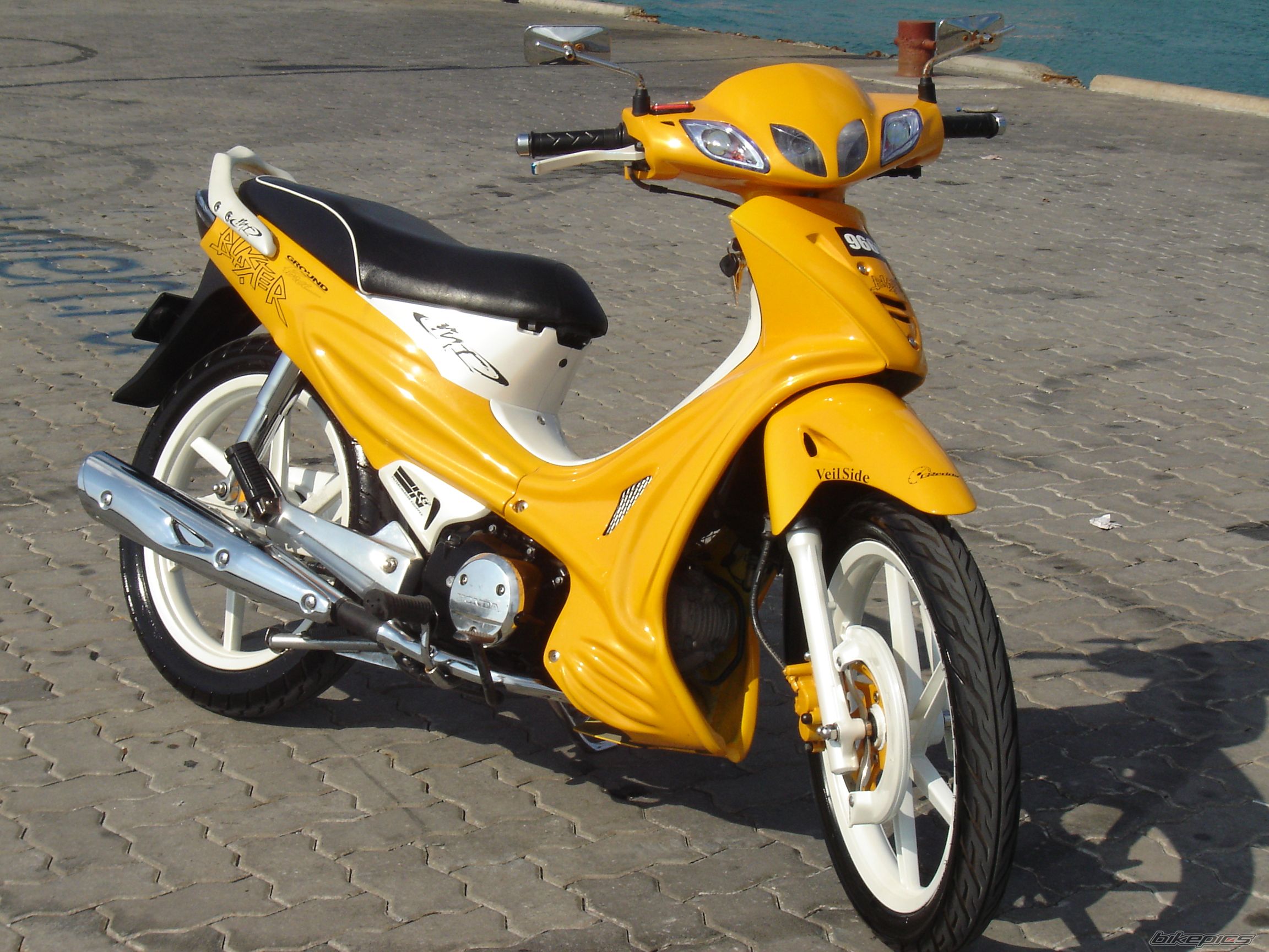 Bike Photo 858746