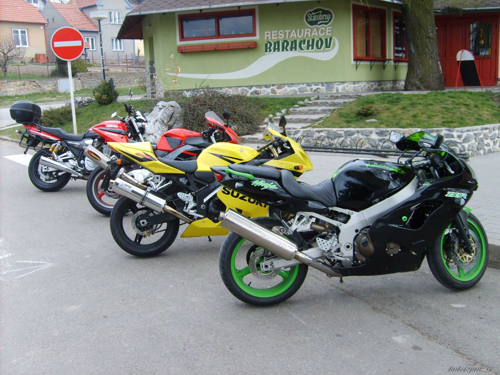 Photo 858963