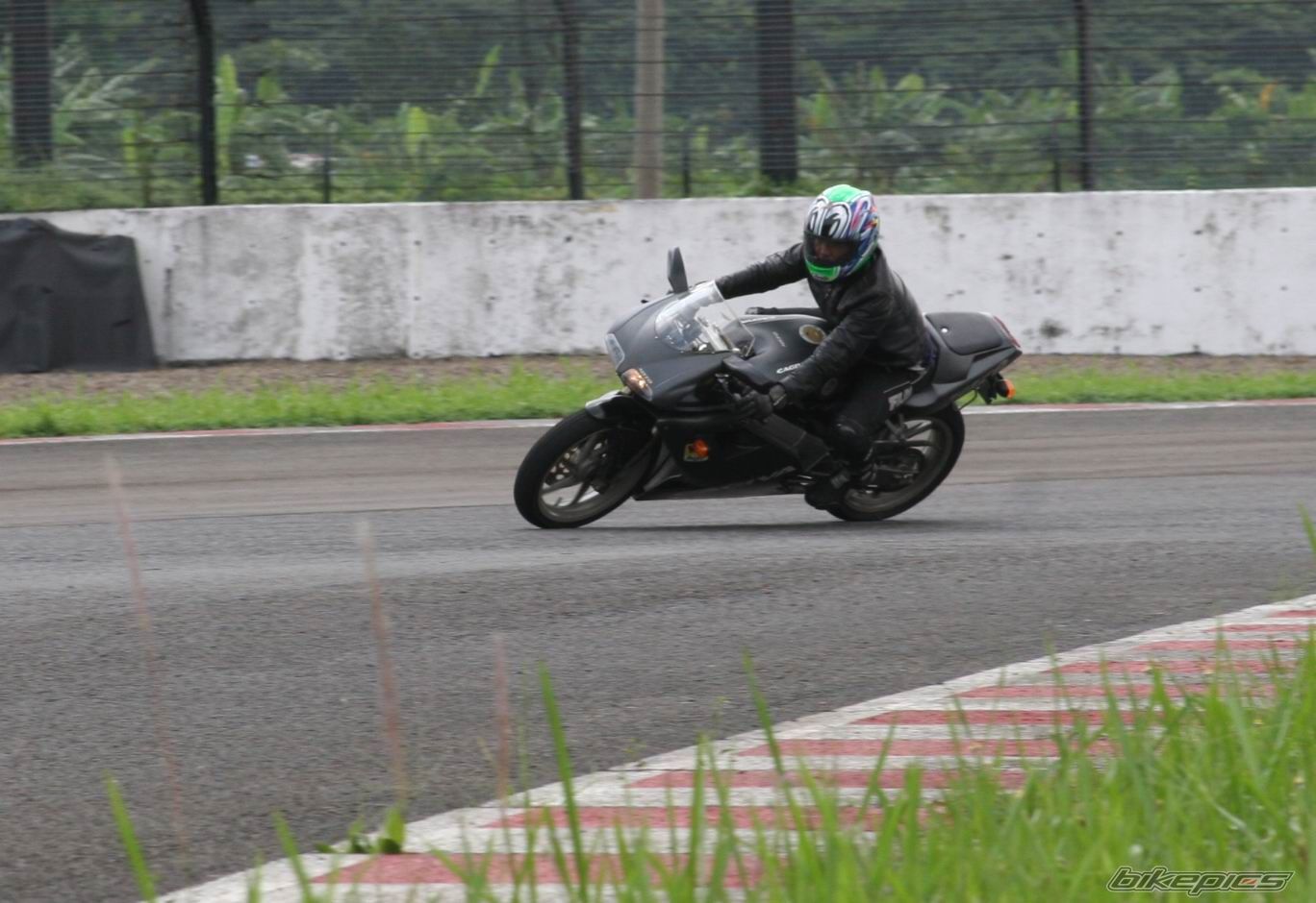 Photo 859336