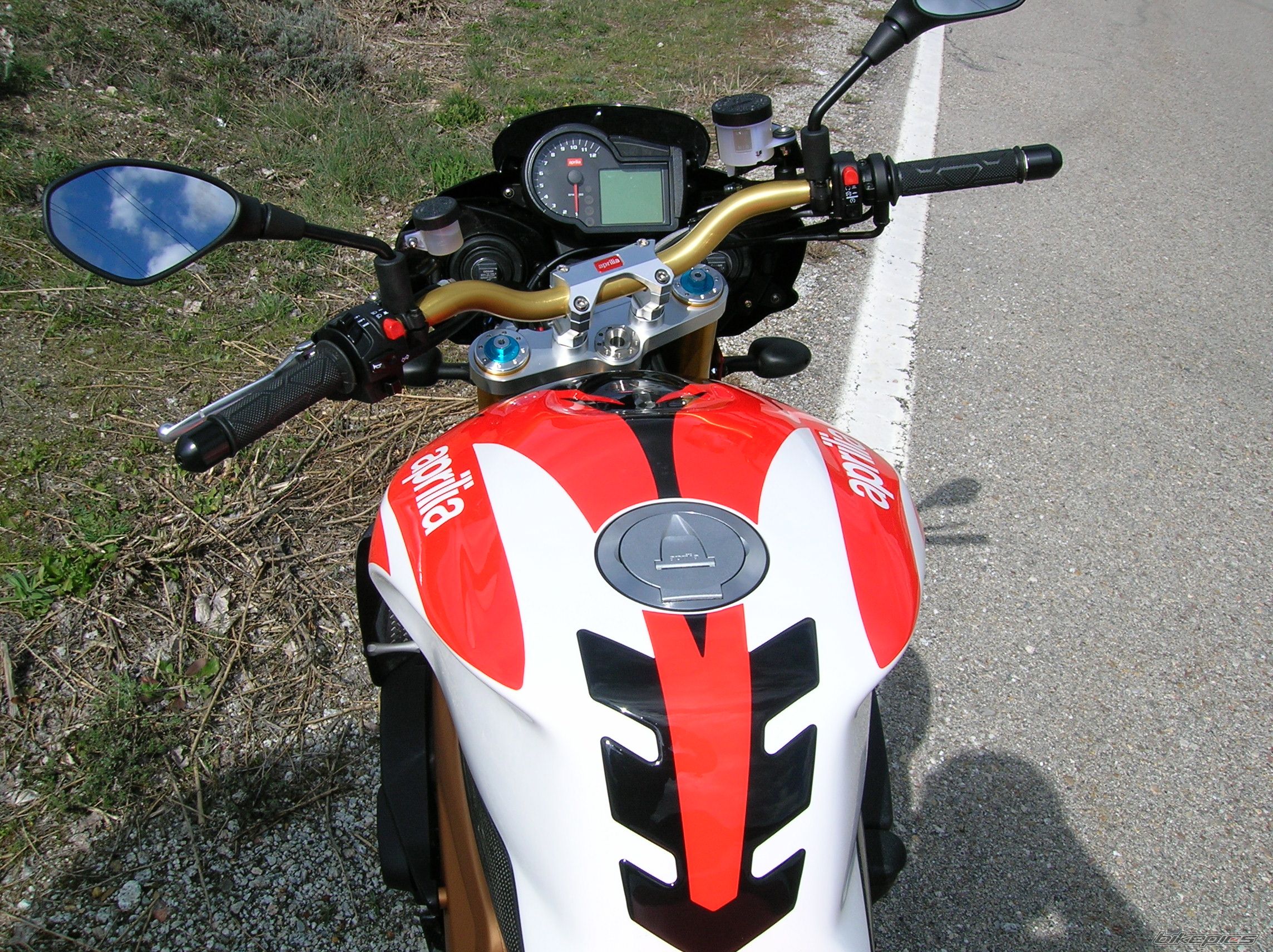 Bike Photo 860902