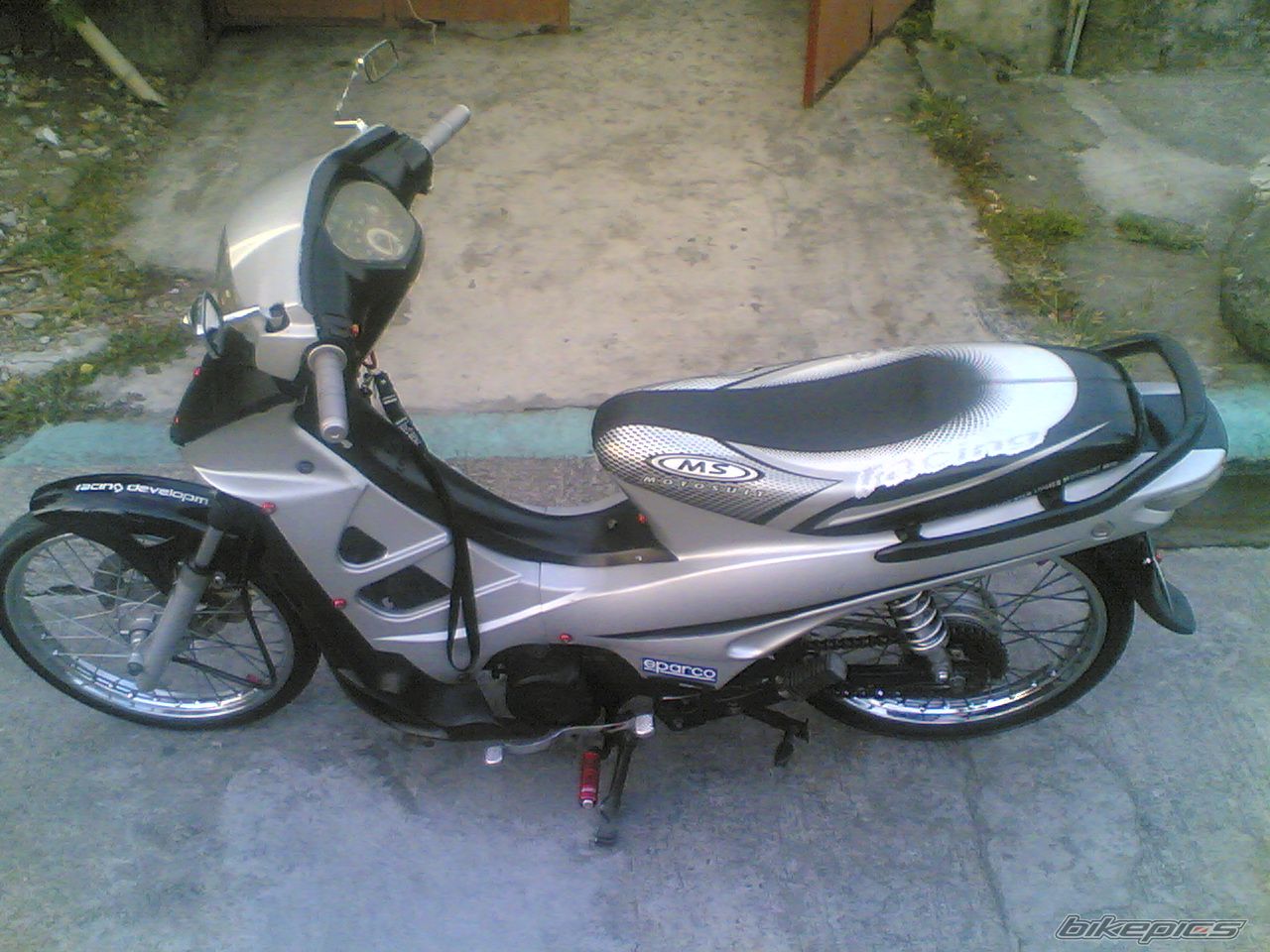 Photo 861499