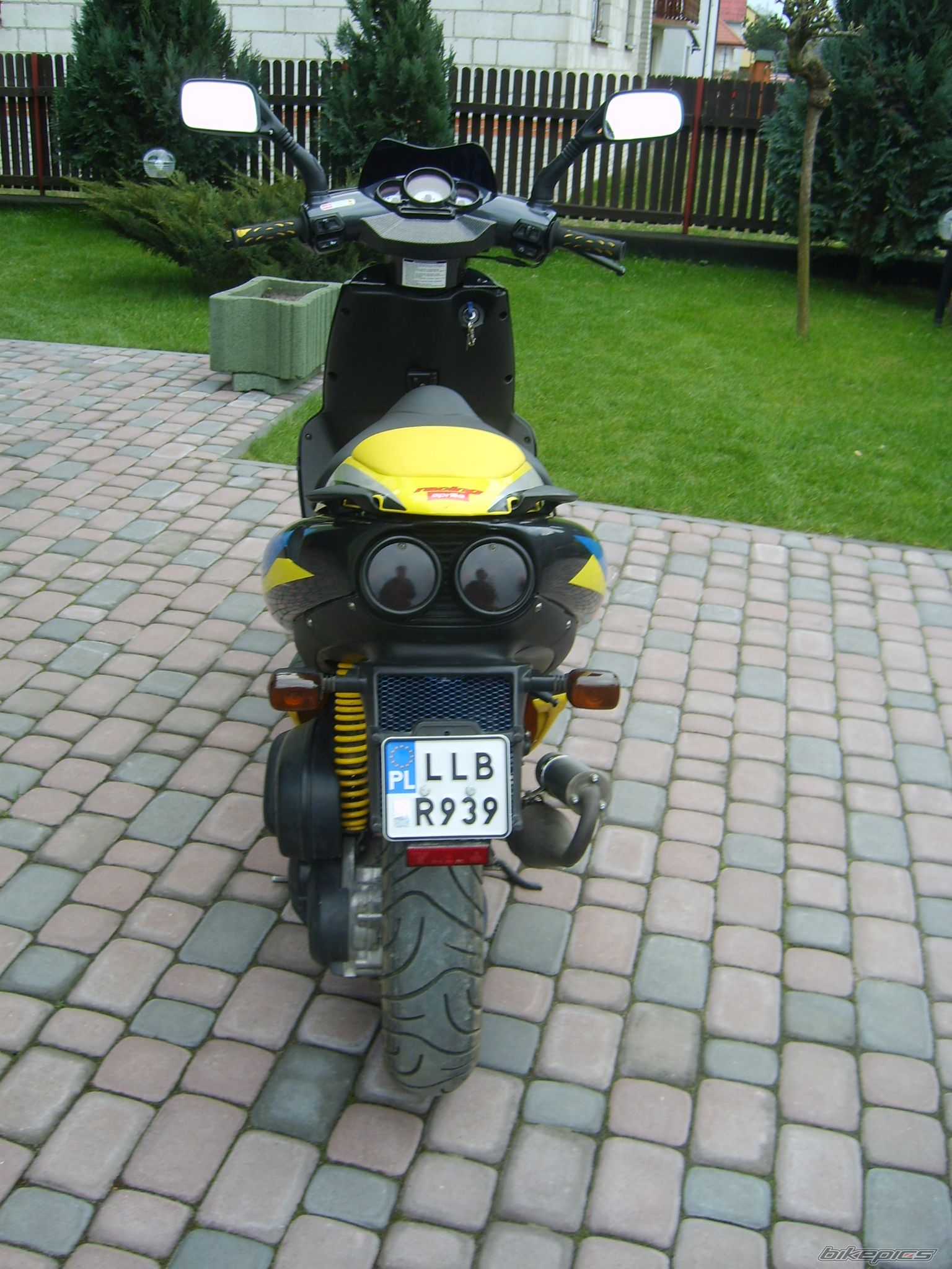 Photo 862192